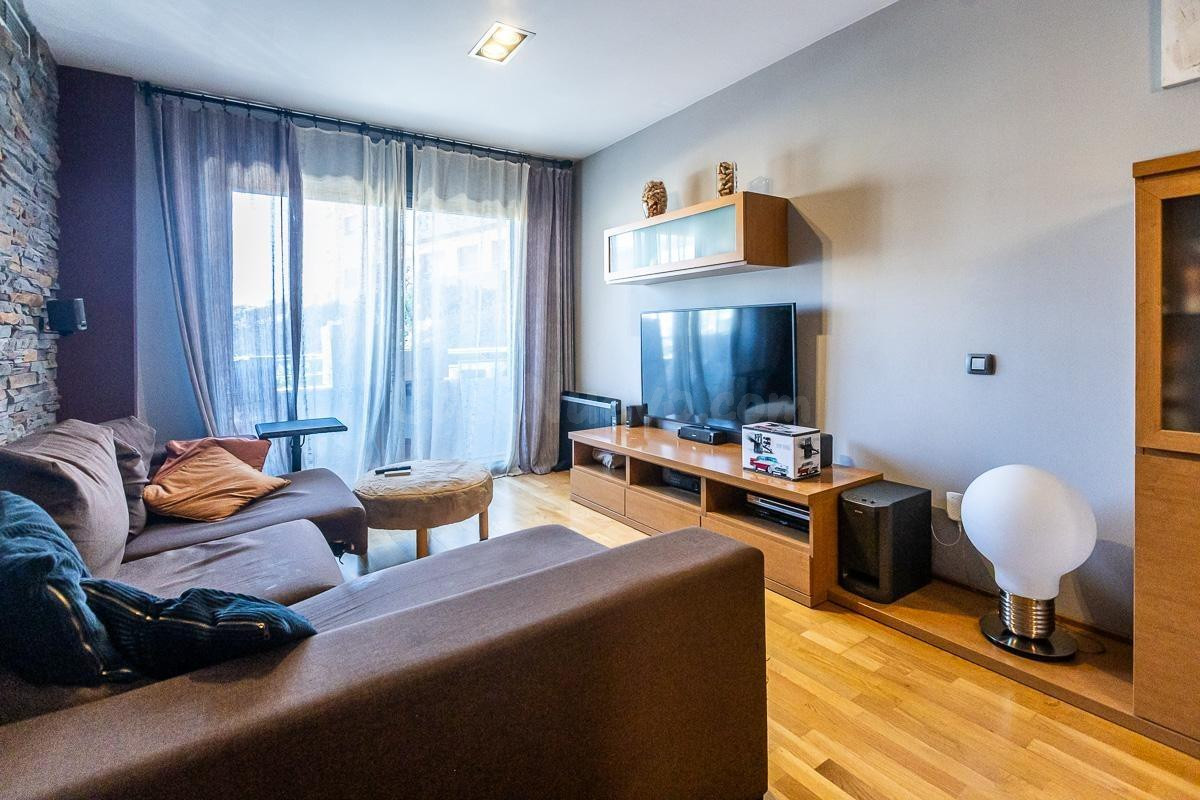 PISO DE 3 habitaciones CON PARKING EN EL EIXAMPLE - foto 5