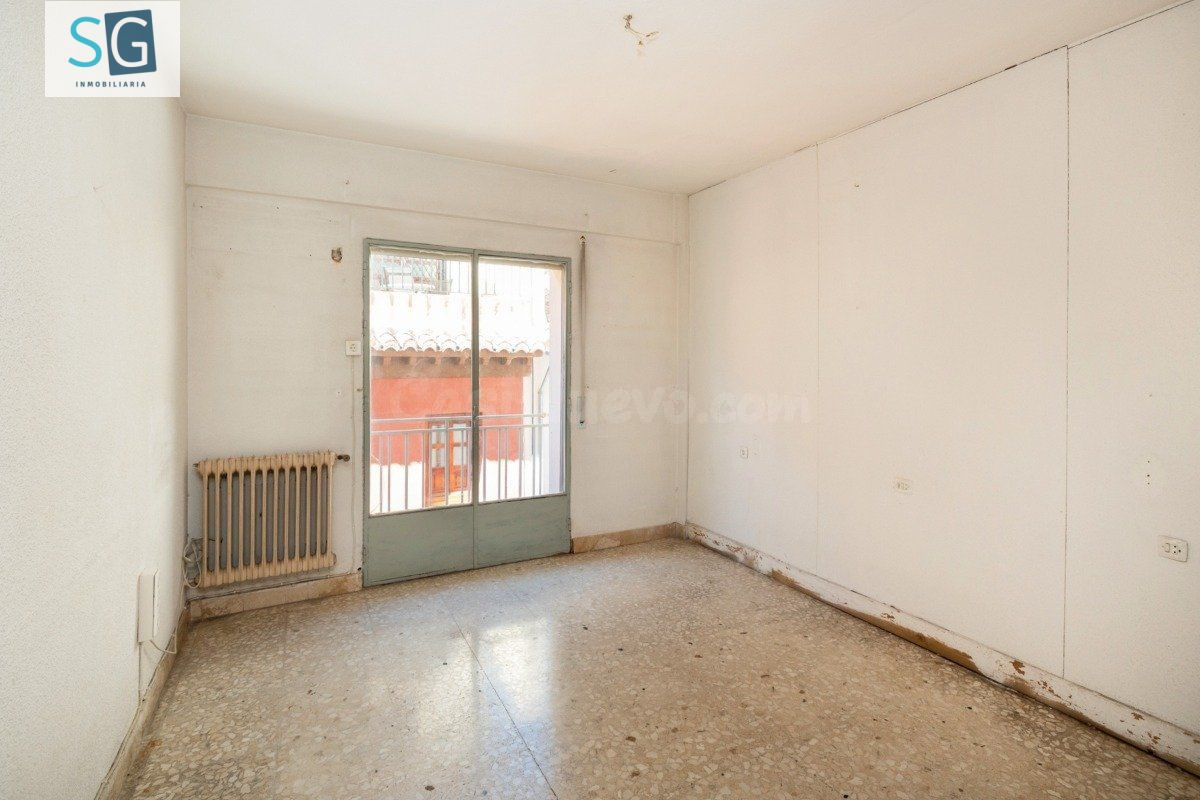 ¿QUIERES VIVIR EN CALLE SAN ANTON JUNTO A RECOGIDAS? Ahora e - foto 3