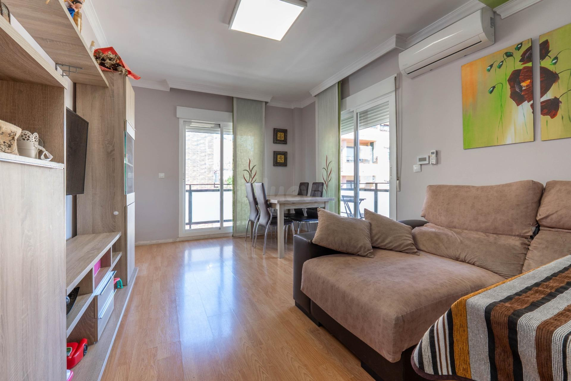 Precioso piso en la mejor zona residencial de Atarfe - foto 2