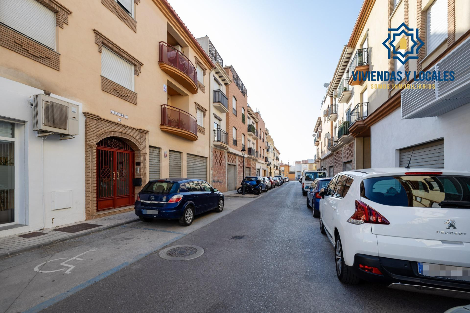 Venta de local comercial en Peligros - foto 2