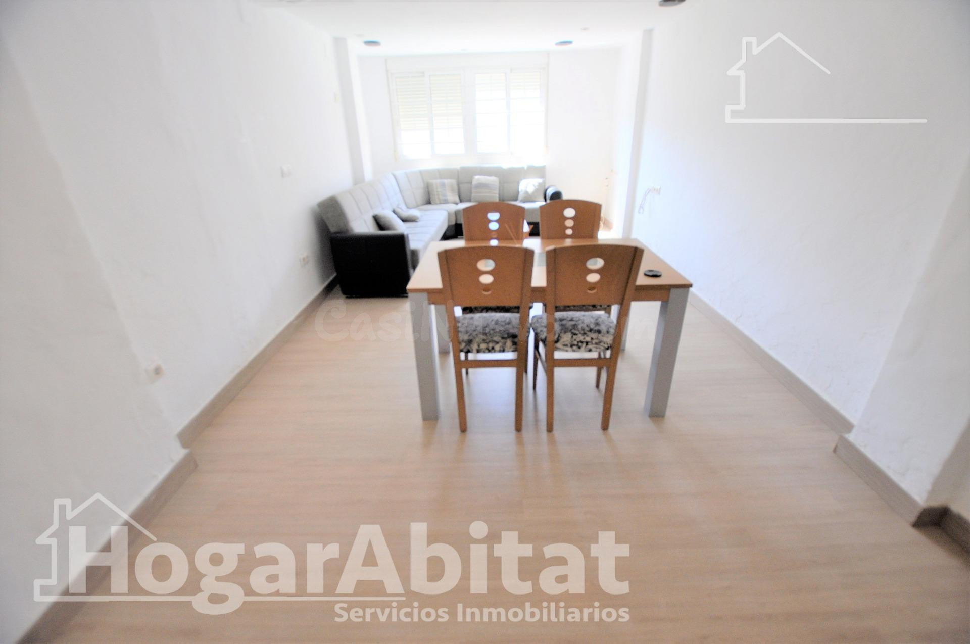 ¡LUMINOSIDAD EXCEPCIONAL! ALTO, MODERNO Y ACOGEDOR  CON ASCE