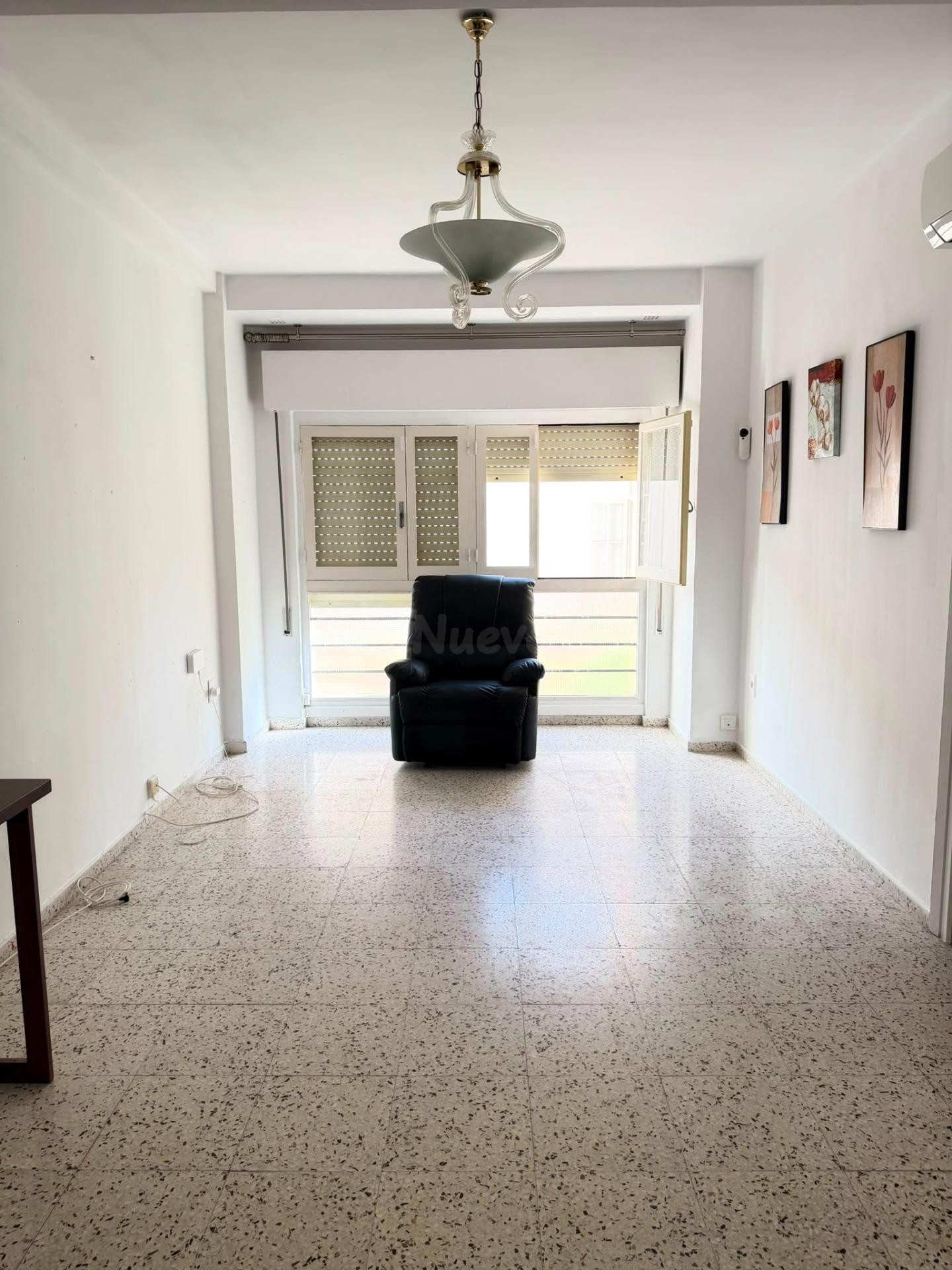 PISO CON GARAJE Y NEGOCIABLE ✨ - foto 3