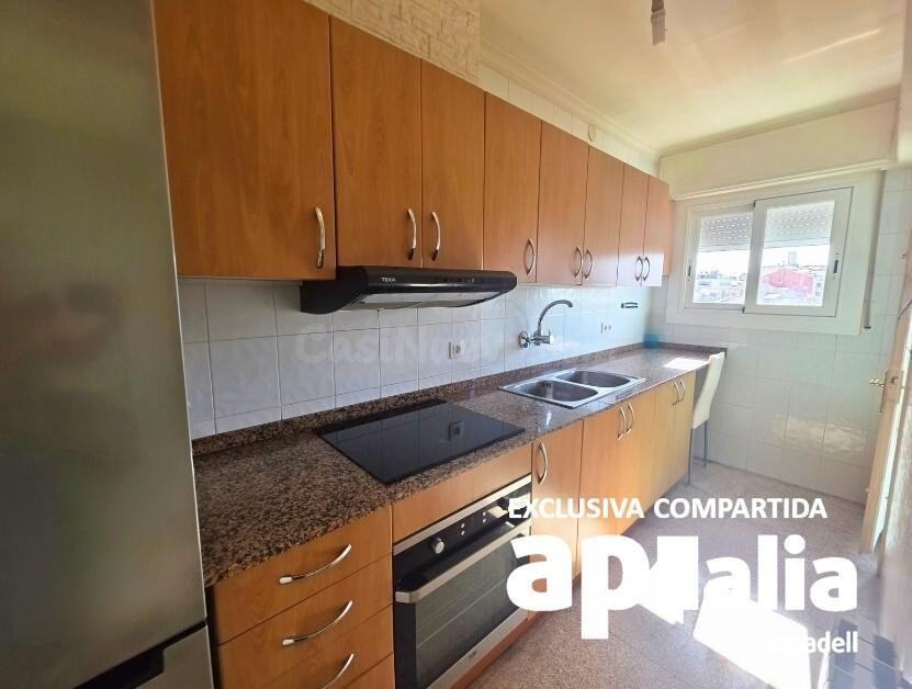 ÁTICO EN VENTA EN EL CENTRO DE CASTELLAR DEL VALLÈS - foto 4