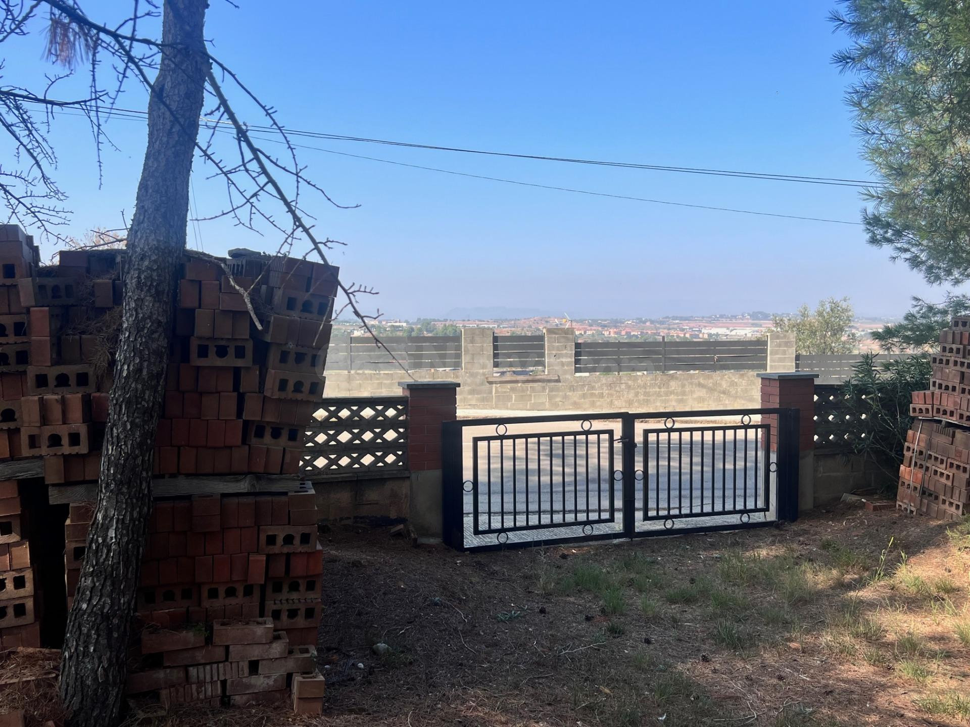 Suelo urbano residencial en  Las Brucardes de 1.189 m2  (San - foto 2