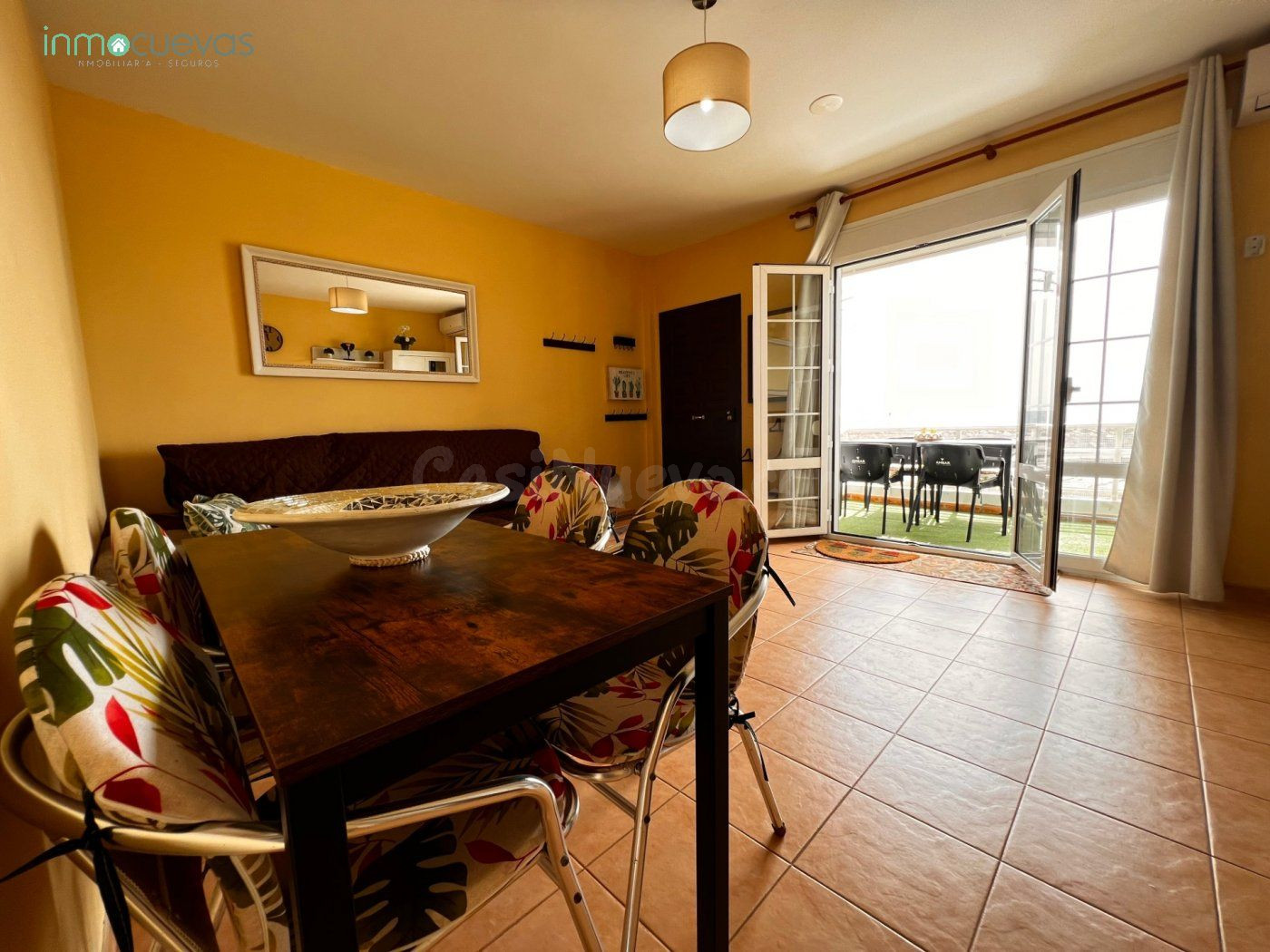 SE ALQUILA APARTAMENTO EN VILLARICOS - foto 2