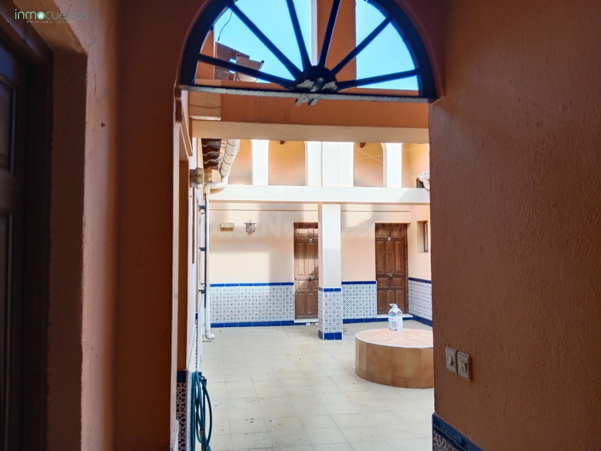 ACOGEDOR HOSTAL RESTAURANTE A DOCE KM DE LAS PLAYAS DE GARRU - foto 5