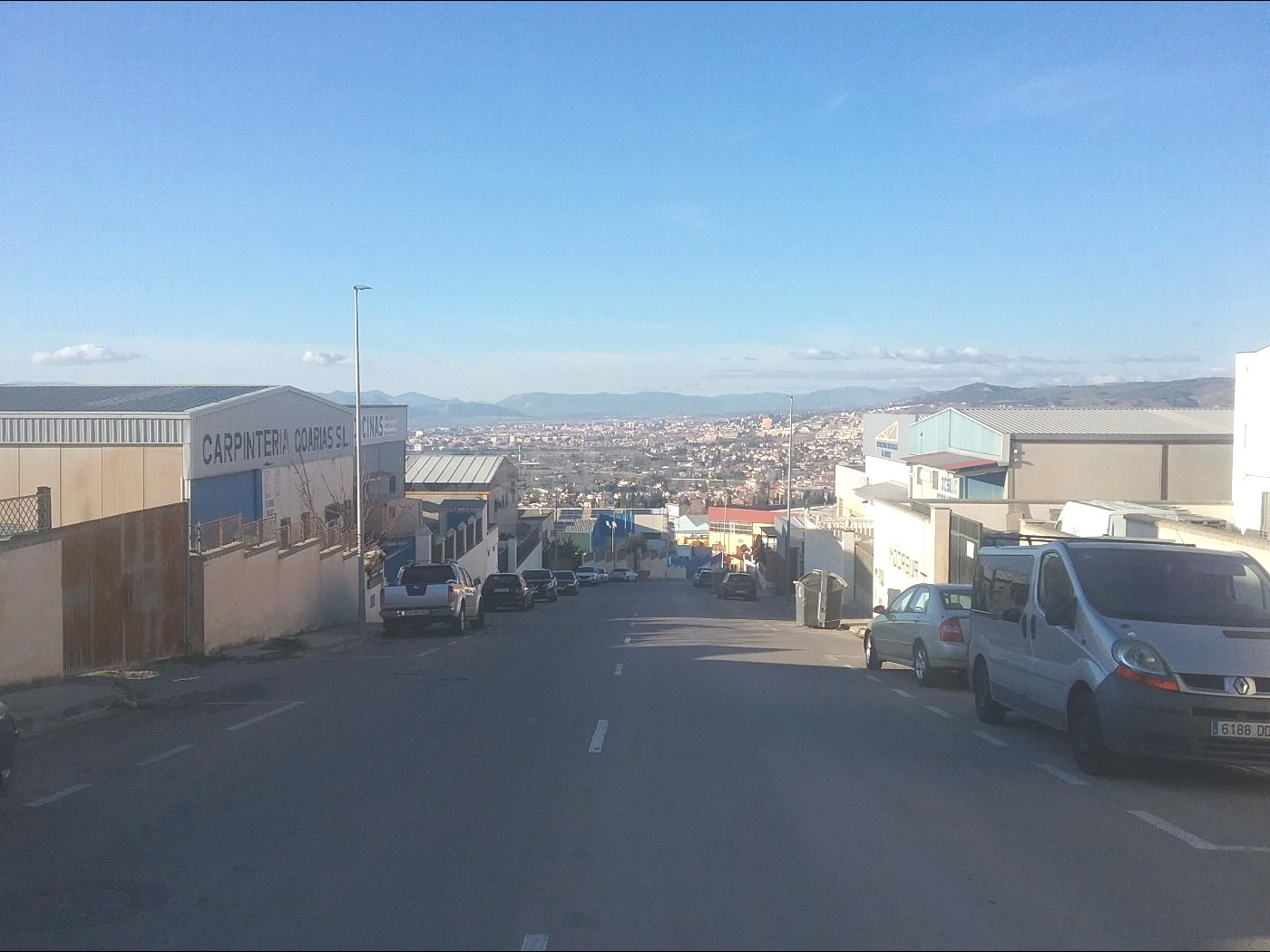 SOLAR INDUSTRIAL EN LAS CANTERAS, BARRIO DE MONACHIL - foto 4