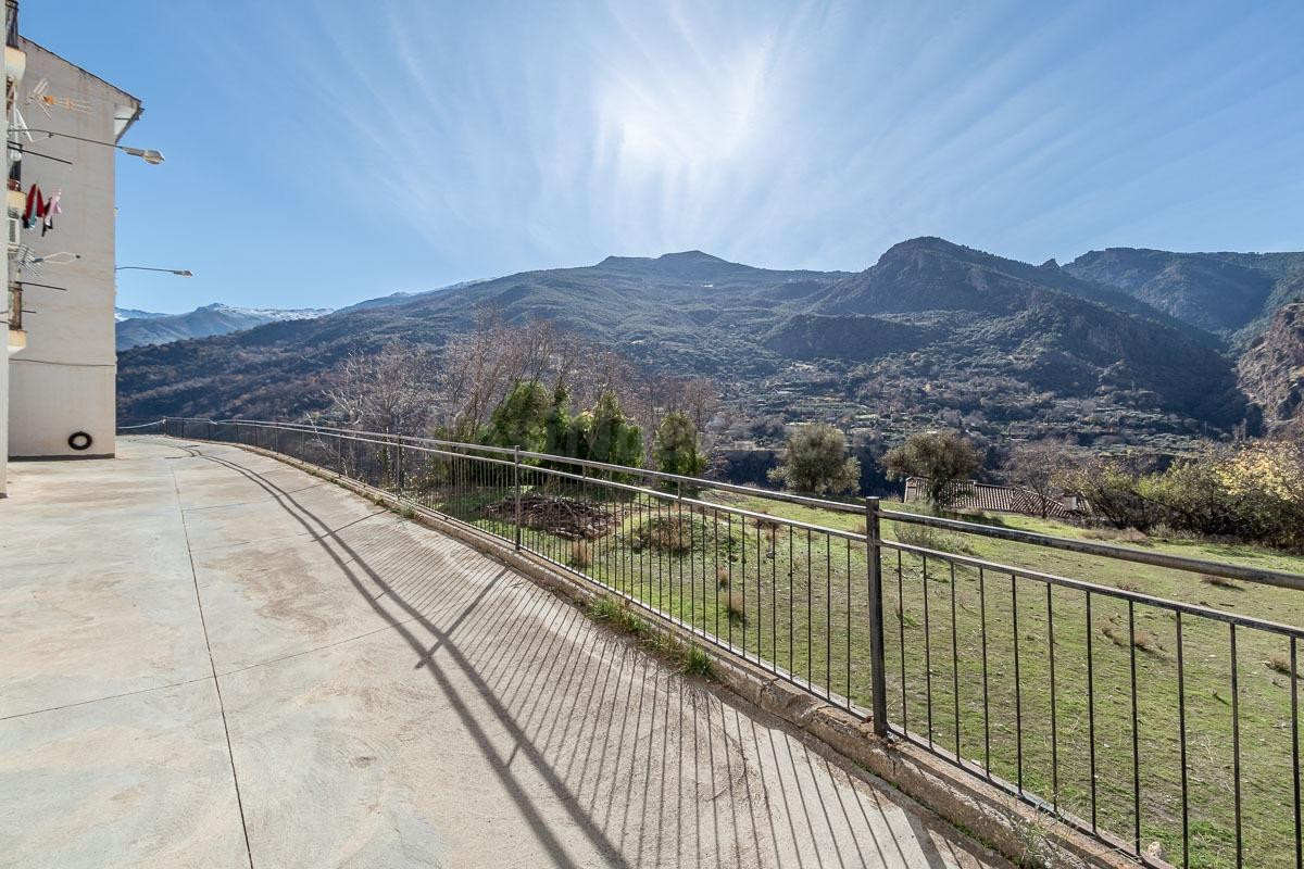 Magnífico terreno urbano en Güejar Sierra con estupendas vis - foto 2