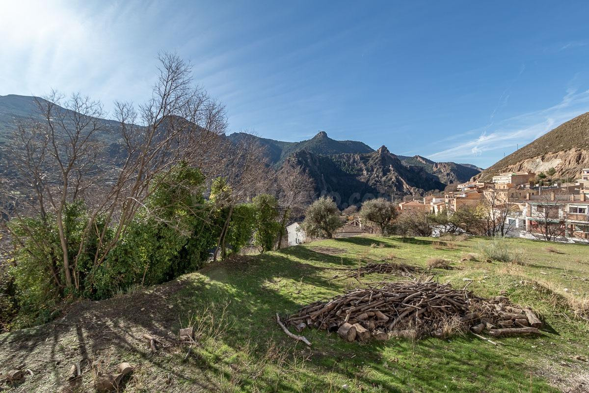 Magnífico terreno urbano en Güejar Sierra con estupendas vis - foto 3