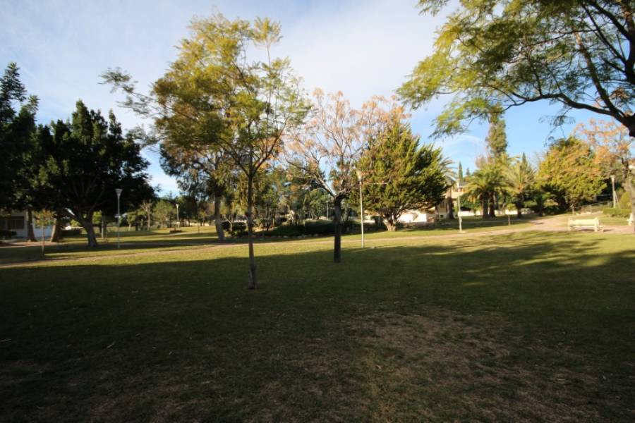 Espectacular parcela en venta, En Urbanización MONTEREAL - foto 4