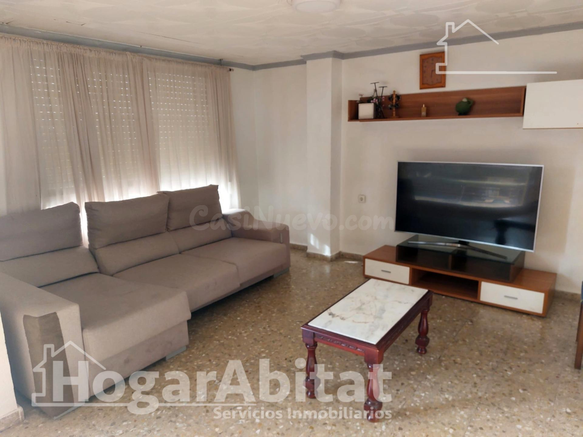 AMPLIO, ALTO Y EXTERIOR CON BALCÓN, 4 DORMITORIOS Y ASCENSOR