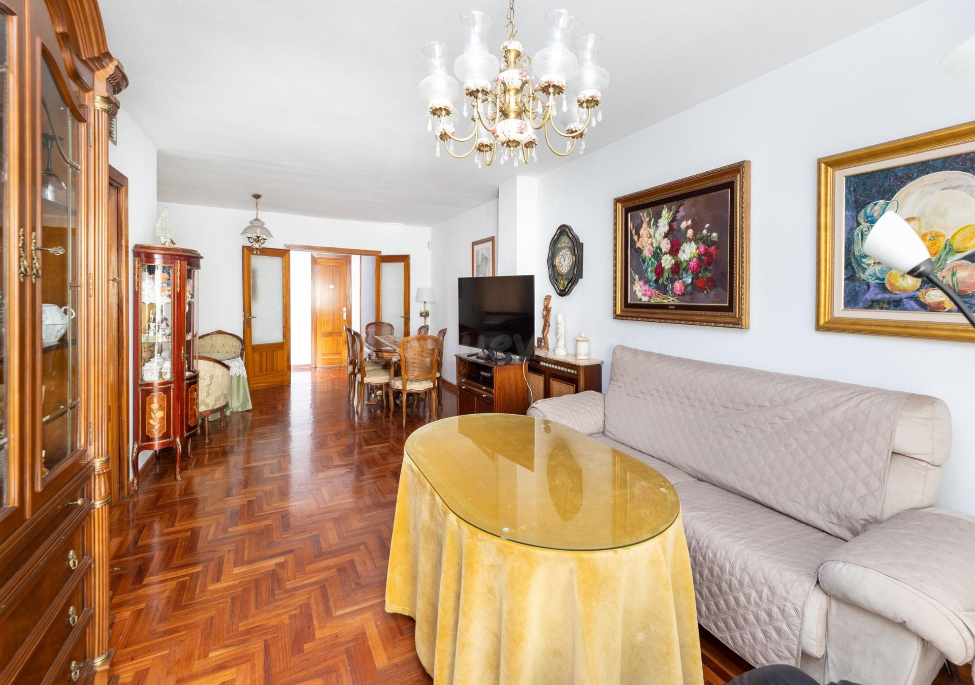 VIVIENDA EN ZONA CENTRO - ALHAMAR, CON PLAZA DE GARAJE Y CAL - foto 4