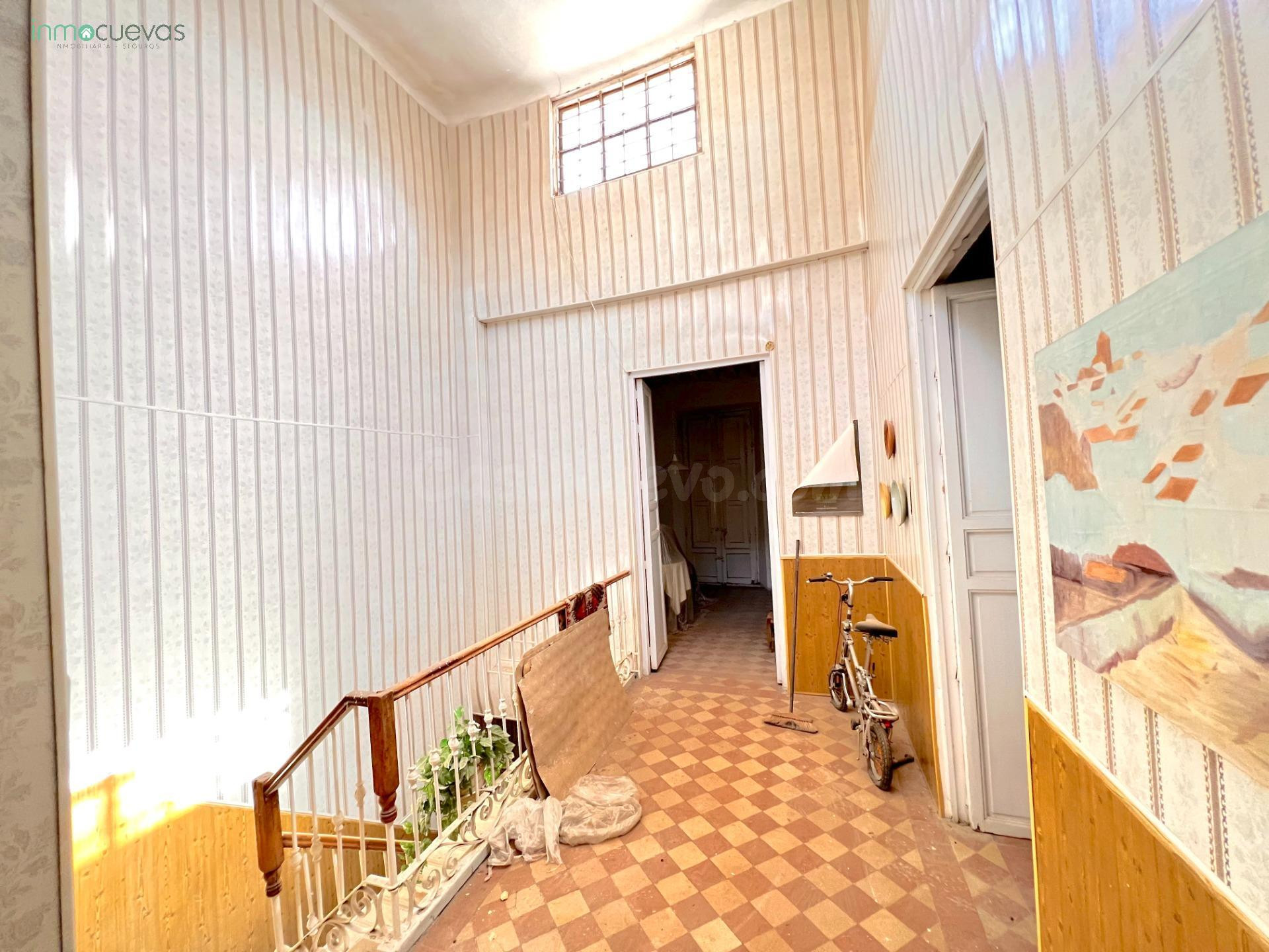 ¡NUEVA OPORTUNIDAD EN PLENO CENTRO DE CUEVAS DEL ALMANZORA! - foto 4