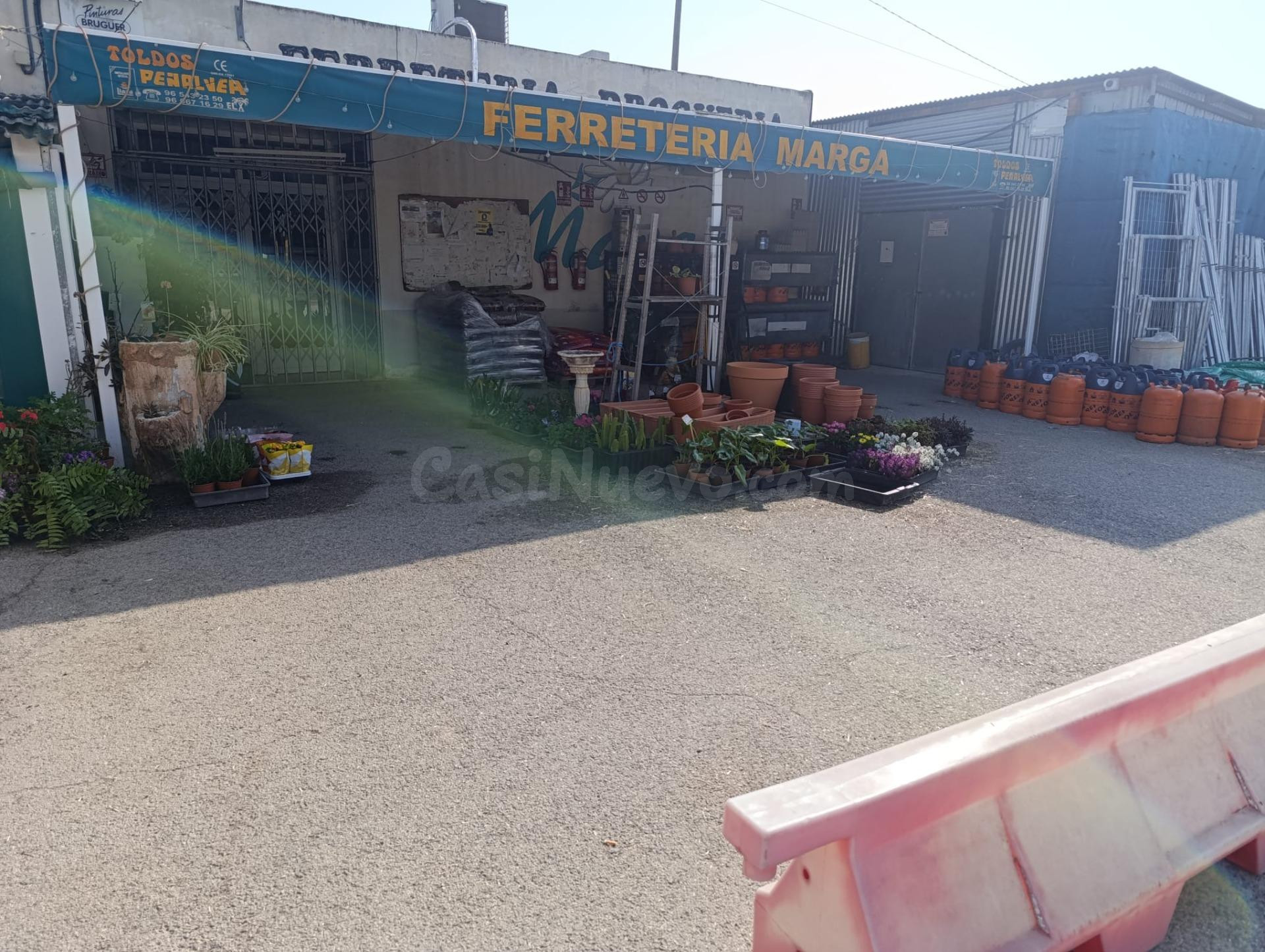 SE TRASPASA NEGOCIO EN PLENO FUNCIONAMIENTO CON MAS DE 20 AÑ - foto 3