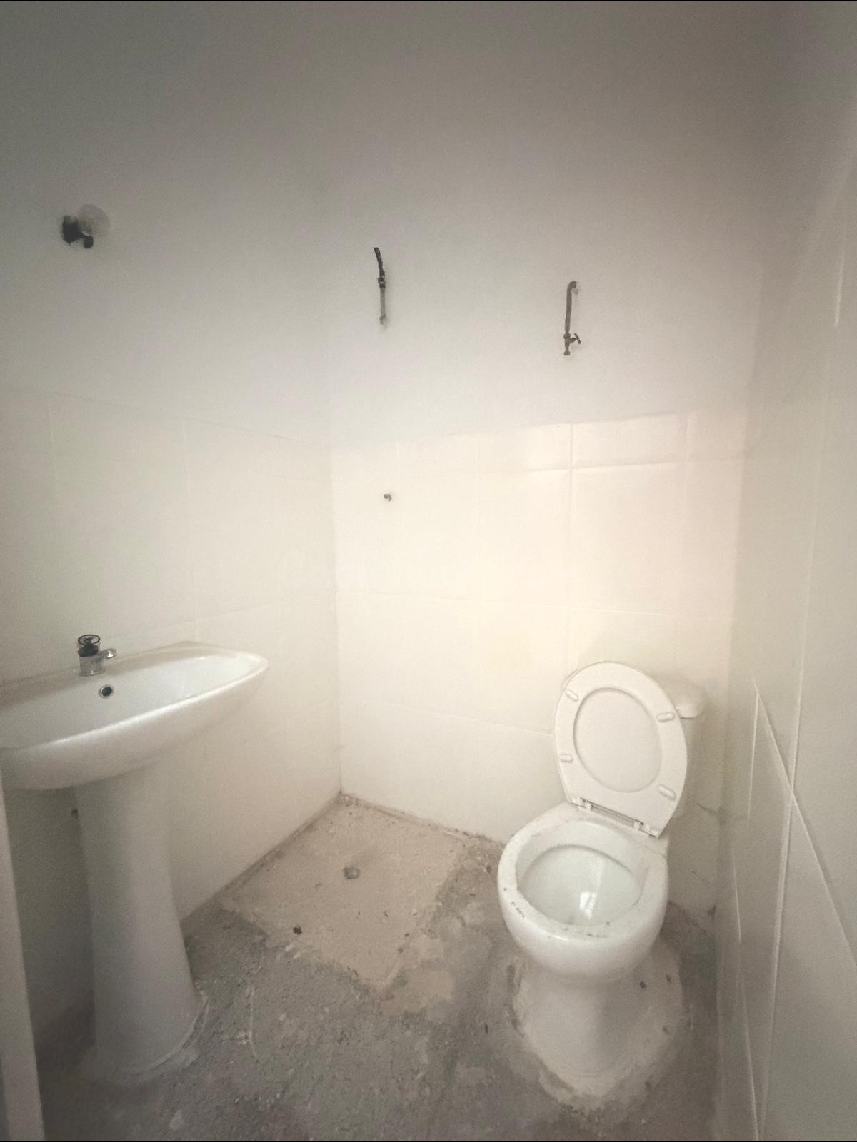 ¡Gran Oportunidad! Amplio Local de 120m2 aprox con Patio en  - foto 5
