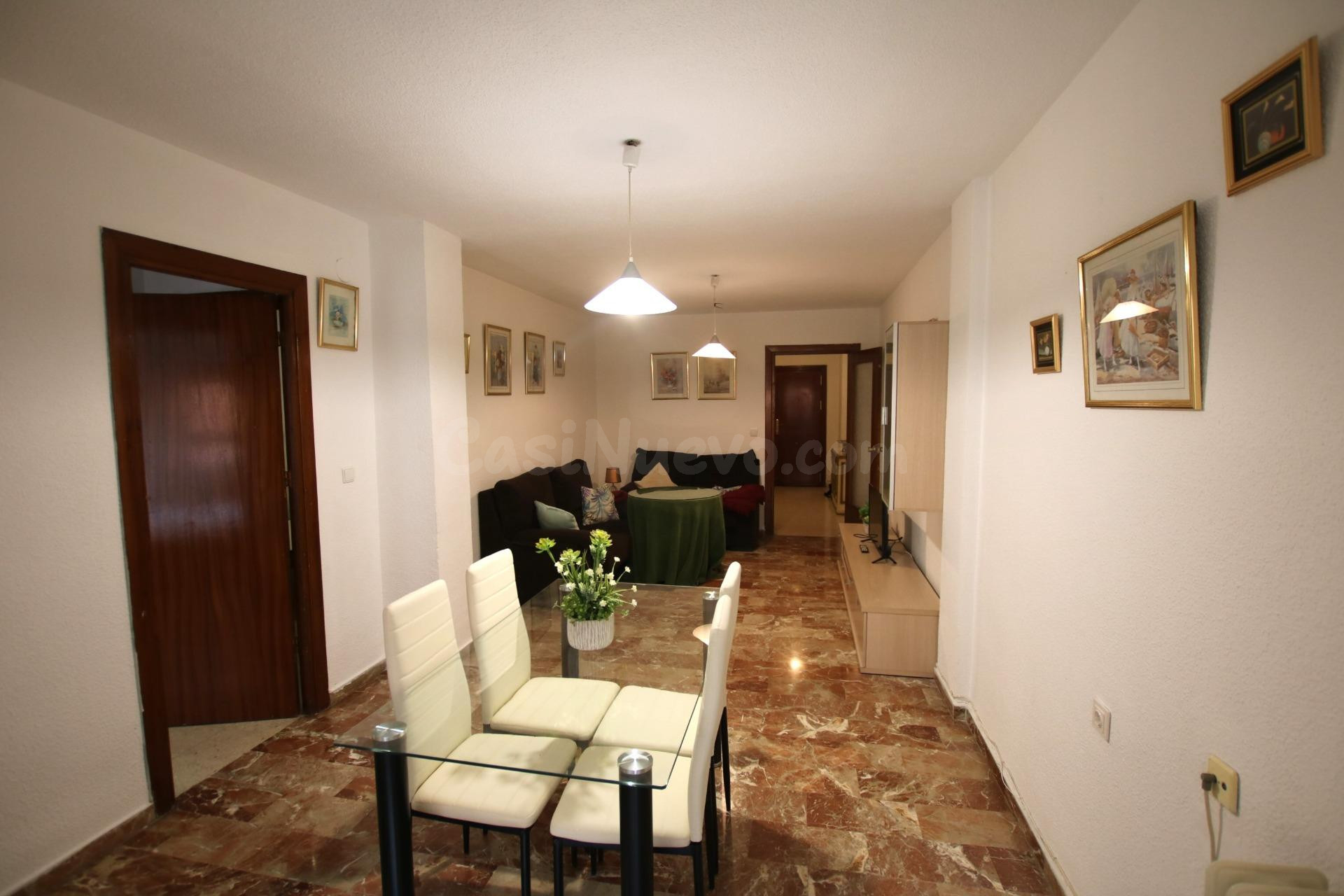 Traumatología (zona). Habitación en piso compartido de 4 dor - foto 2