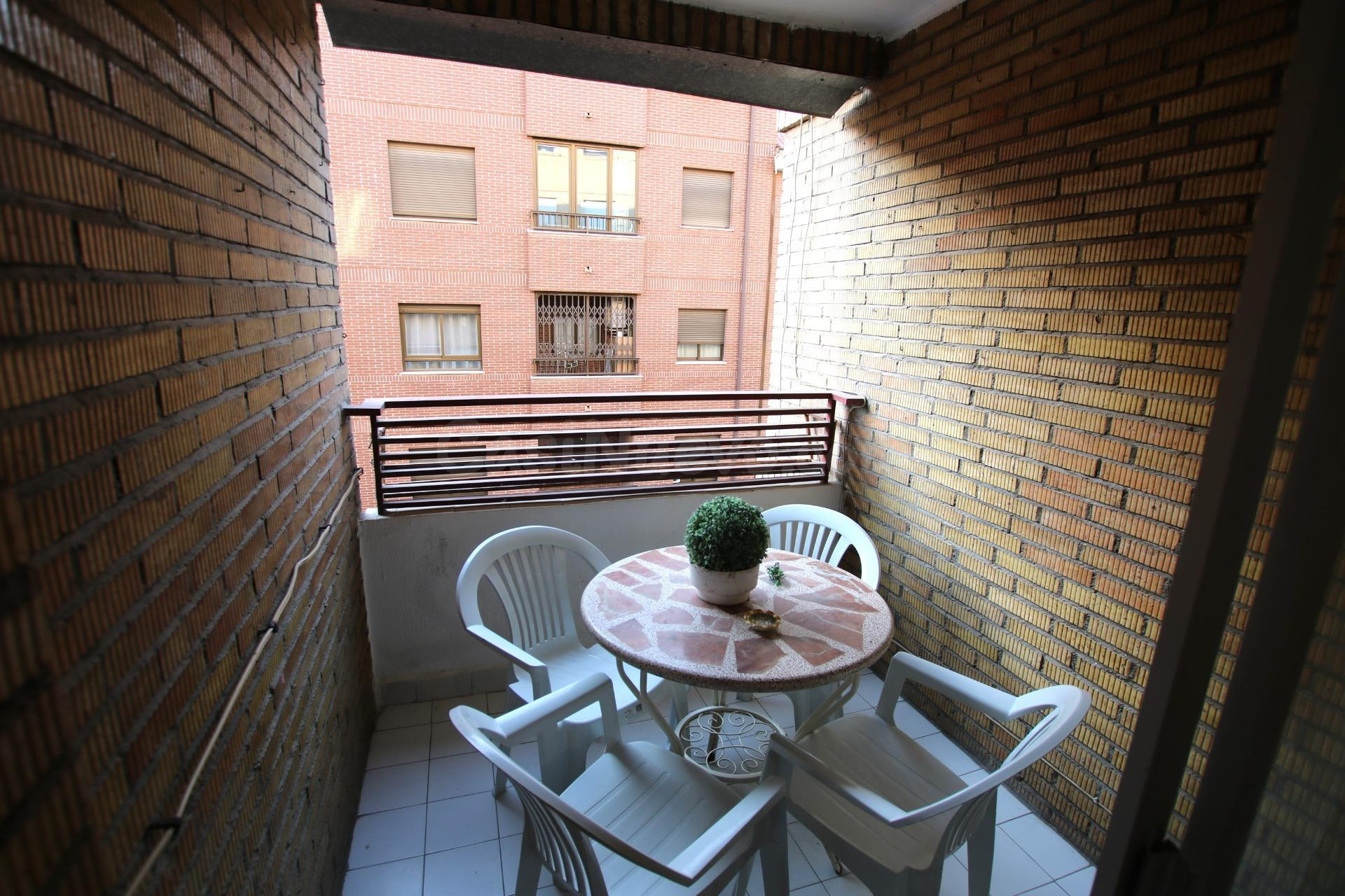 Traumatología (zona). Habitación en piso compartido de 4 dor - foto 4
