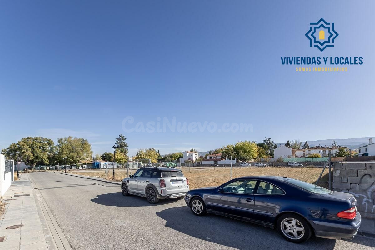 Solar de 1.175 m2 en Ogijares - foto 4
