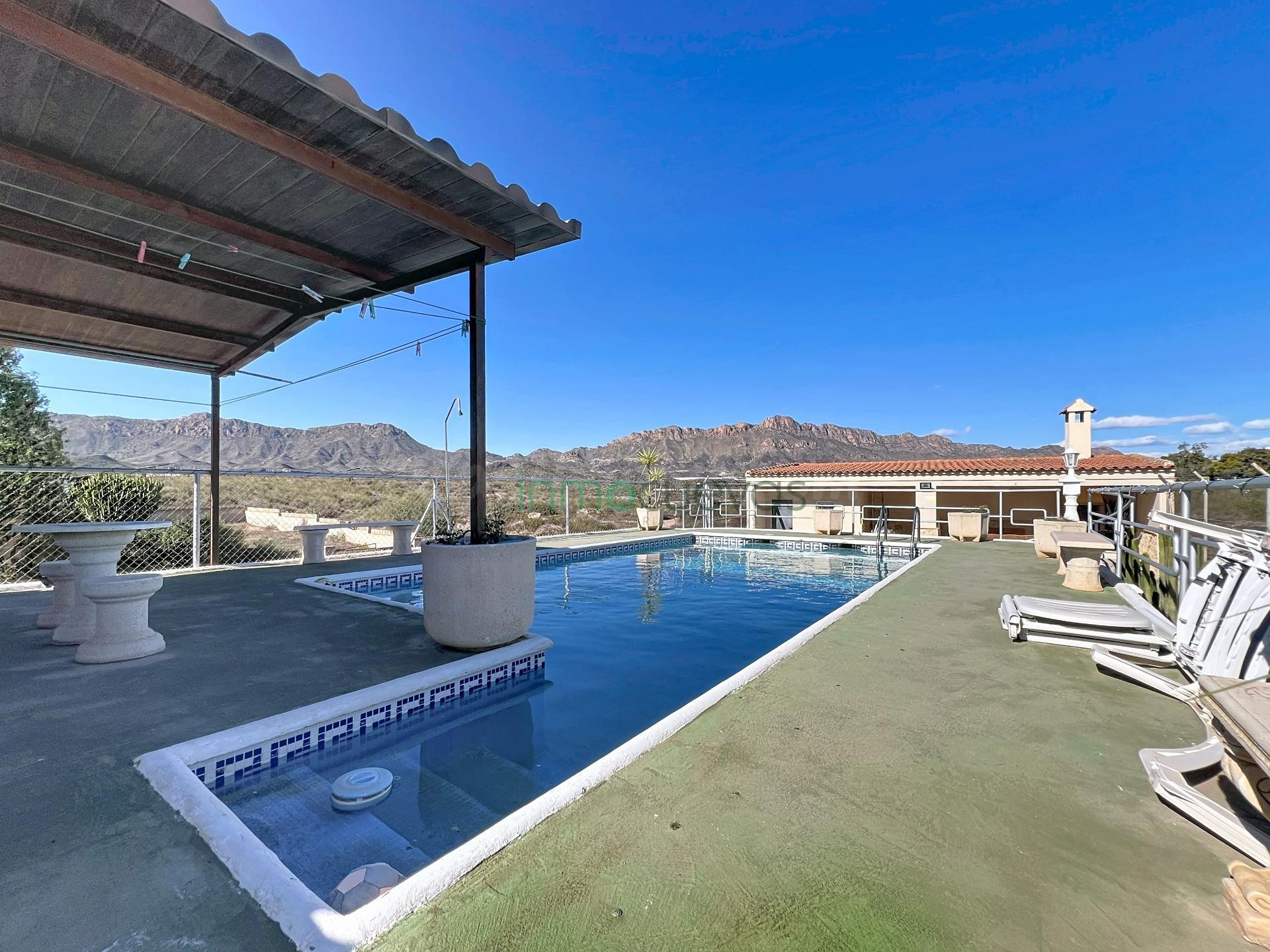 Exclusivo Chalet San Juan de los Terreros