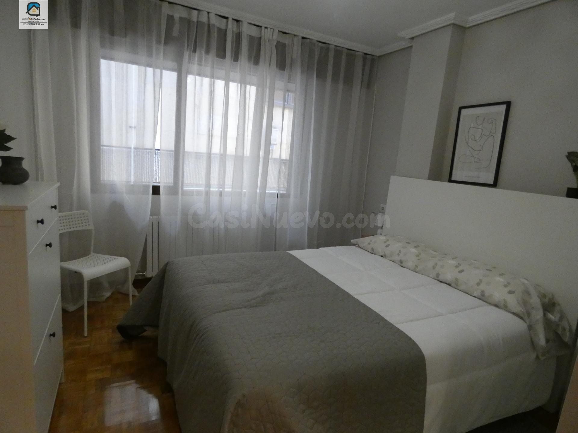 Moderno Piso en el Centro de Palencia - Ideal para Alquiler  - foto 2