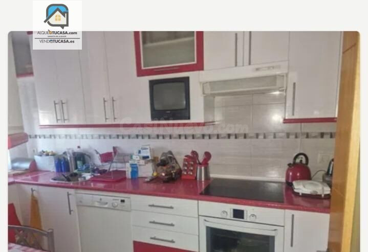 Elegante Chalet Pareado en Venta de Baños - Ideal para Famil - foto 5
