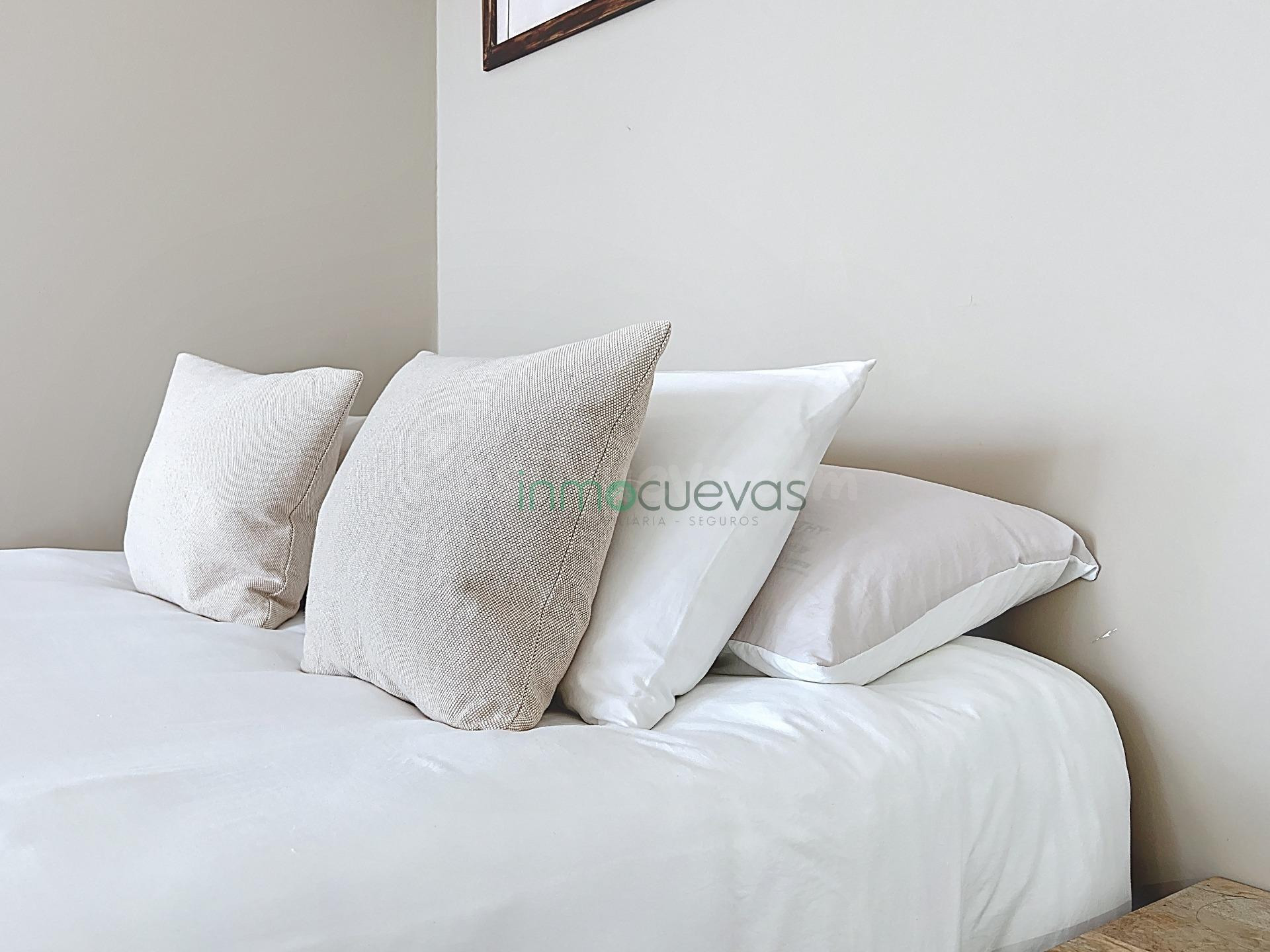 Estudio en Primera Línea de Playa con Vistas Inigualables - foto 3