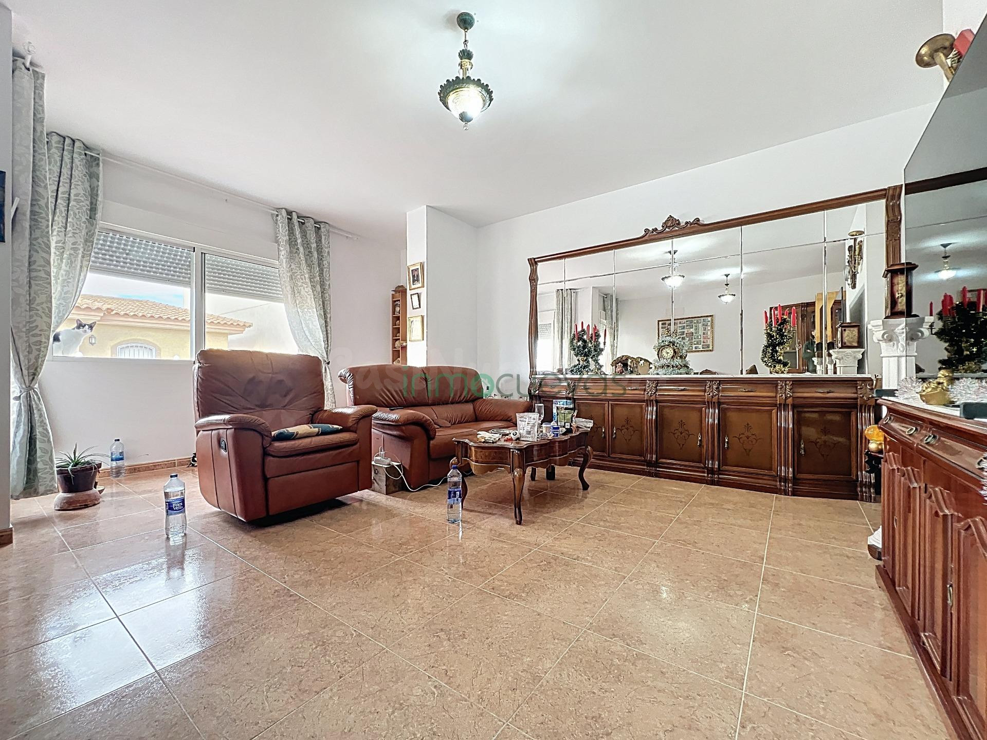 Amplio Ático con Terraza y Solarium en Cuevas del Almanzora