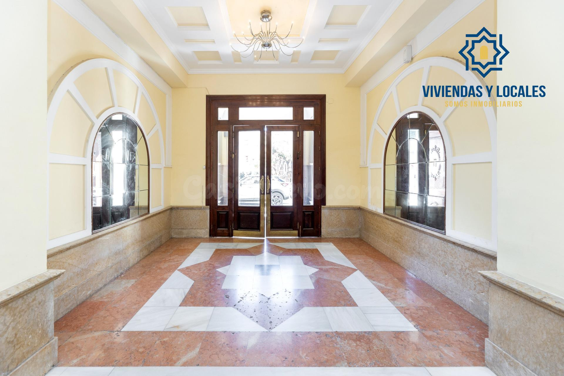 Gran vivienda en Plaza Los Campos - 7 habitaciones - foto 3