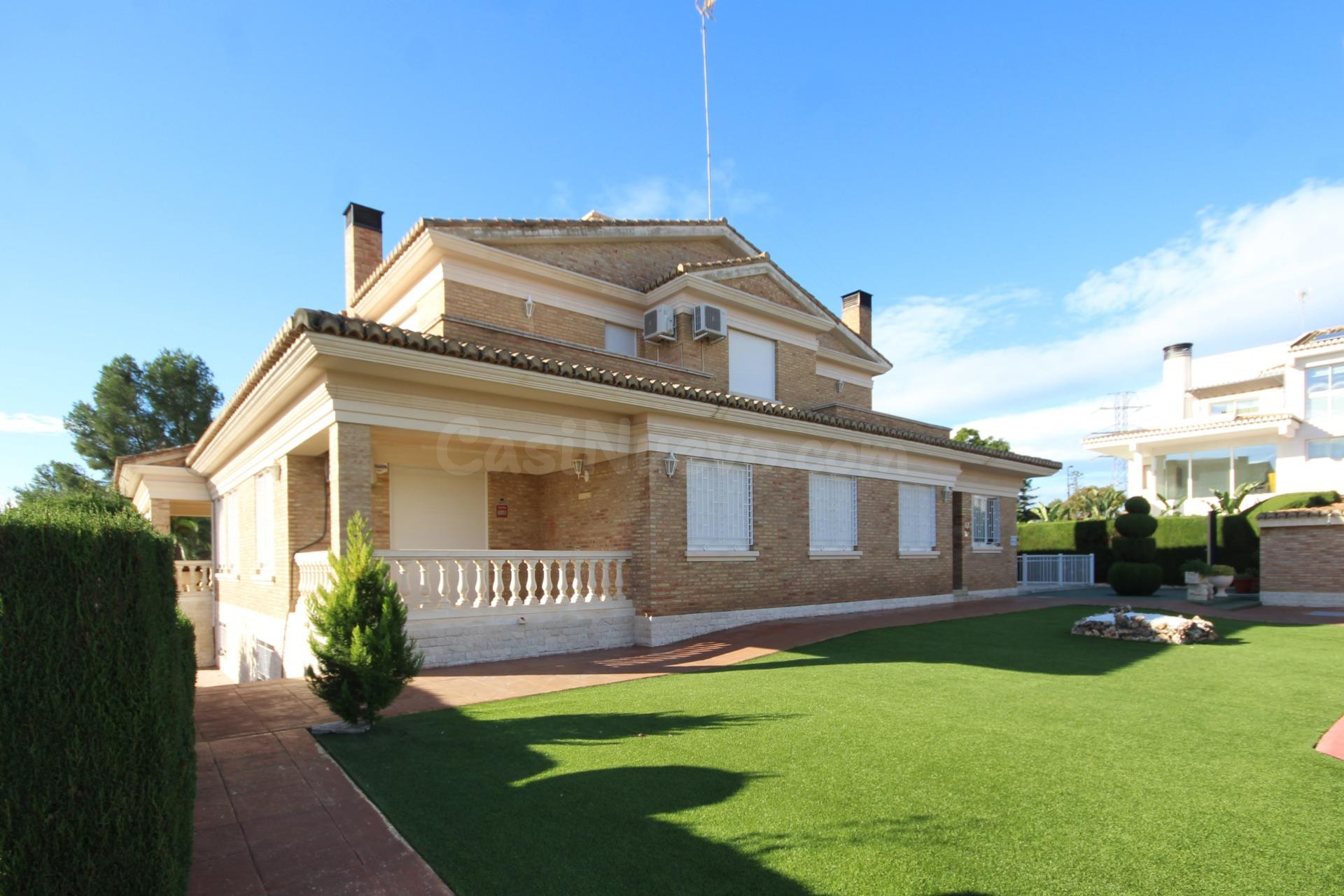EXQUISITA VILLA DE LUJO EN  EL VEDAT DE TORRENT - foto 2