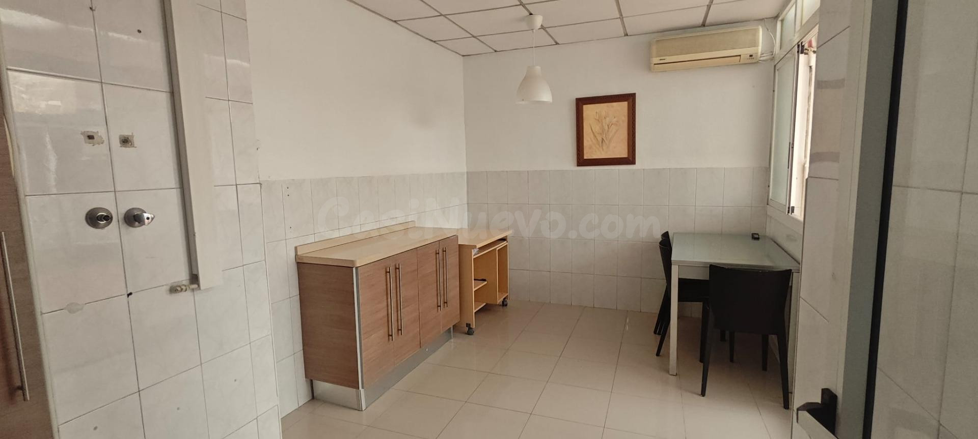 ¡Espaciosa vivienda lista para entrar a vivir en Sector V –  - foto 3