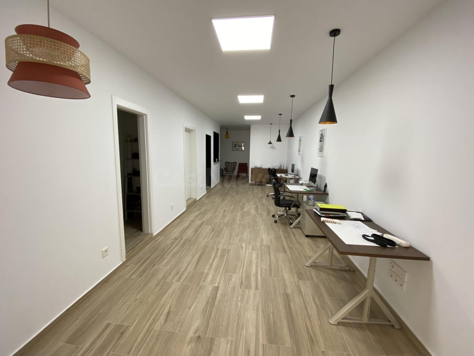 LOCAL COMERCIAL TOTALMENTE REFORMADO, PARA ENTRAR, PRÓXIMO A - foto 5