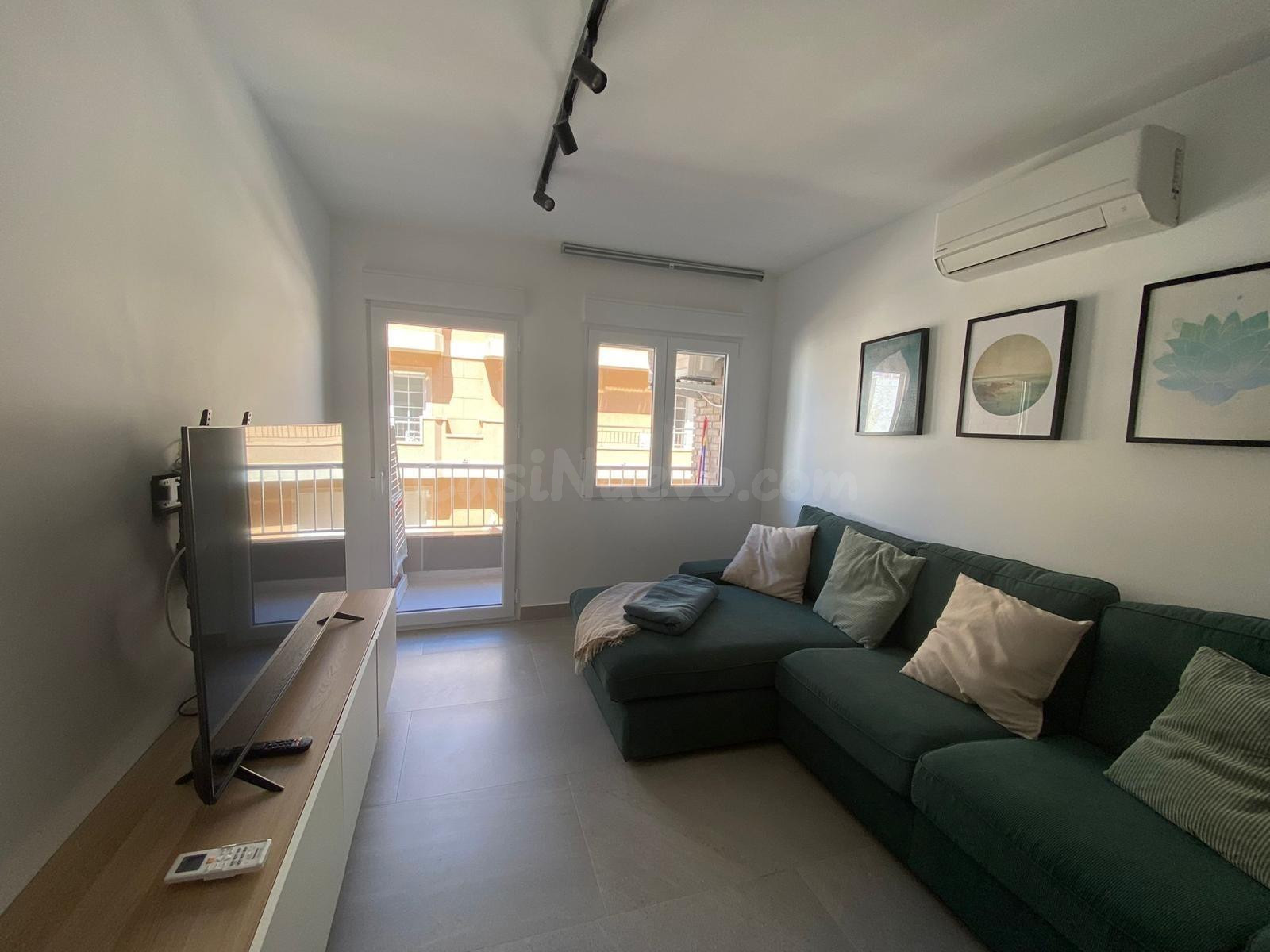 ¡Tu Nuevo Hogar en La Mata! PISO REFORMADO DE 3 habitaciones - foto 3