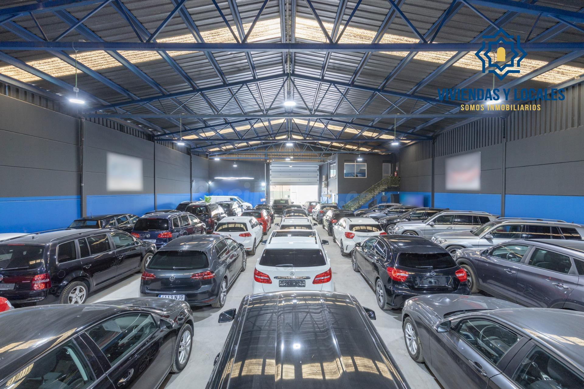 Nave industrial en venta en Atarfe (Granada) | 757 m2 constr - foto 3