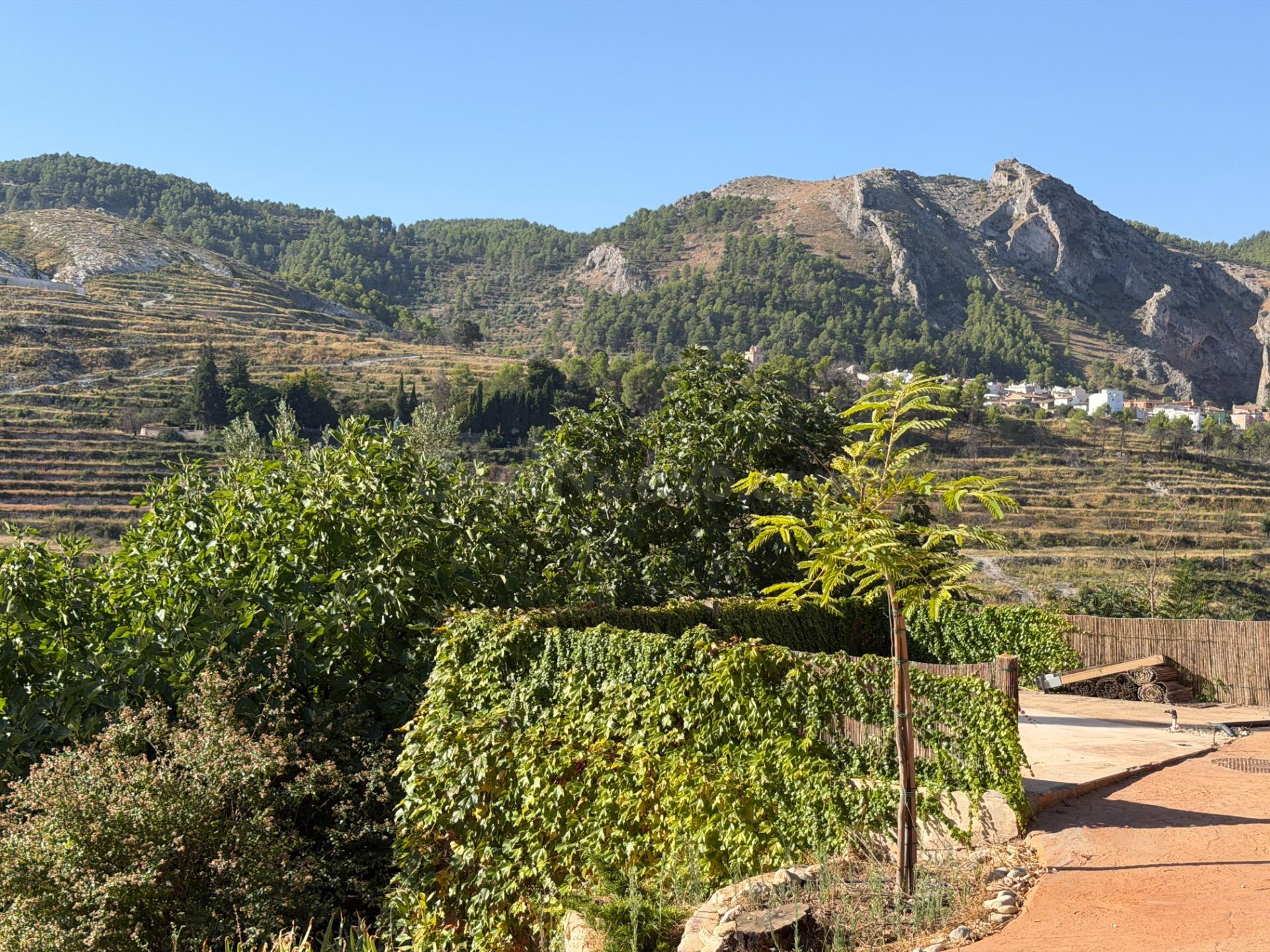 CHALET RURAL EN UN PARAJE ÚNICO, EN LA SIERRA DE PENAGUILA,  - foto 5
