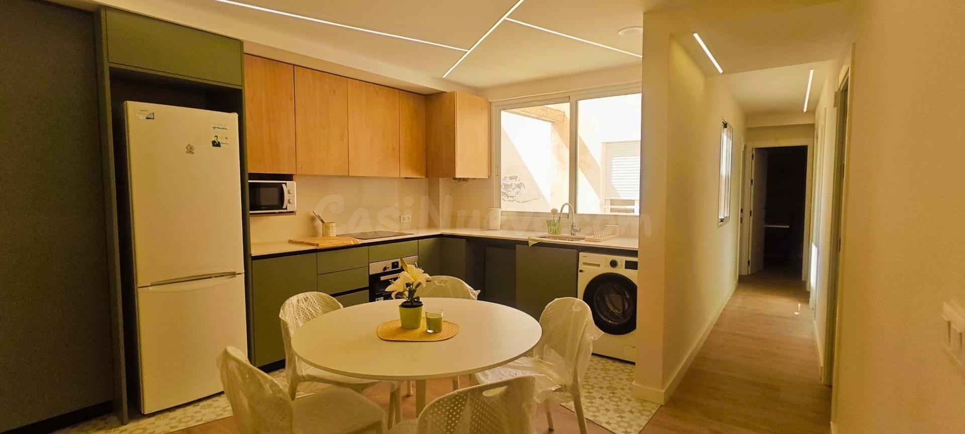 PISO DE 5 habitaciones, COCINA Y 2 BAÑOS, EN ALQUILER habita
