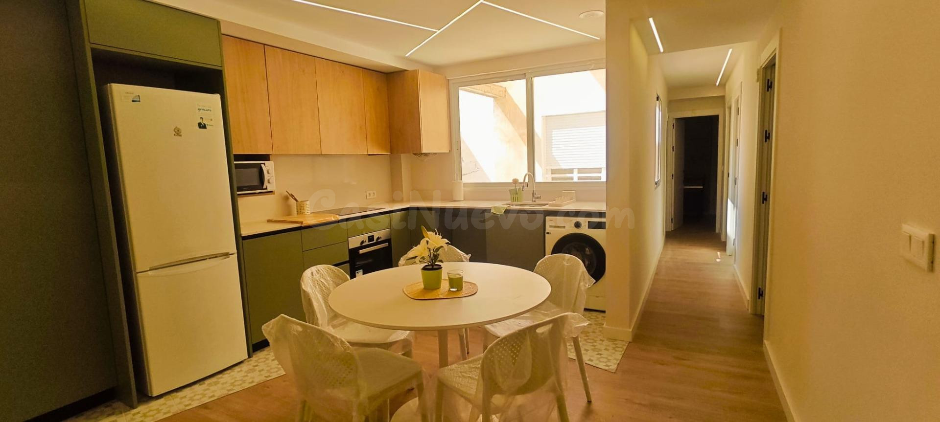PISO DE 5 habitaciones, COCINA Y 2 BAÑOS, EN ALQUILER habita - foto 3