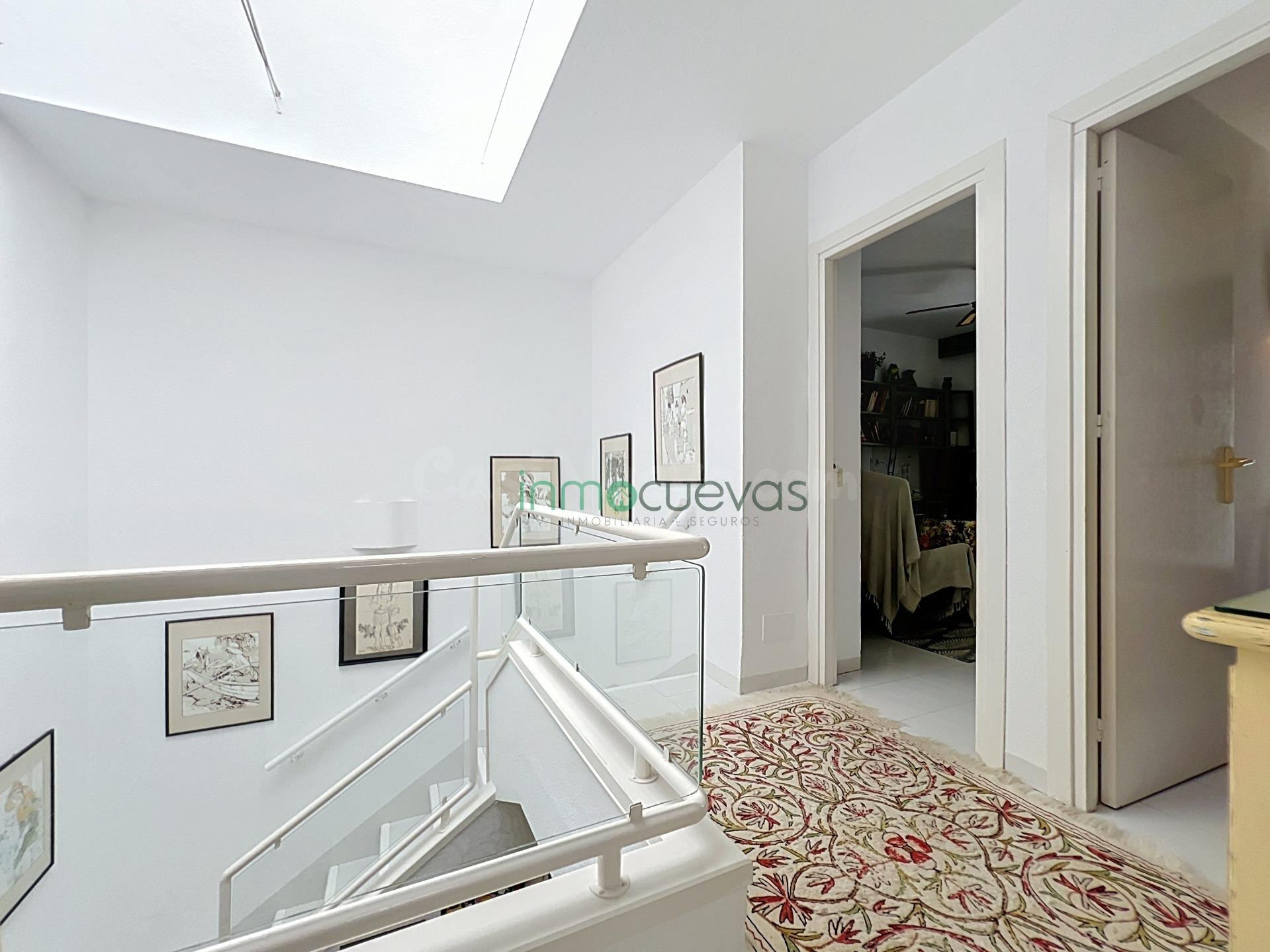 Exclusivo Dúplex en Mojácar con Piscina y Terraza - foto 4