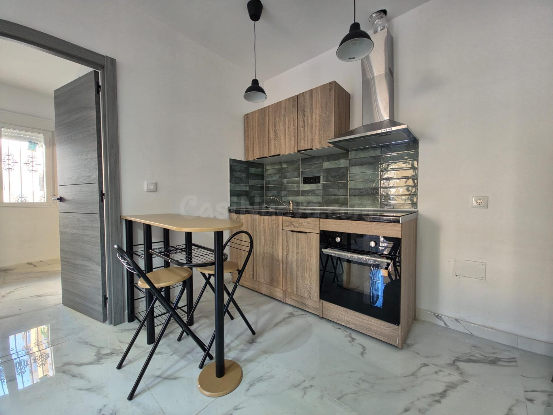 Apartamento completamente reformado en el centro de Torremol - foto 5