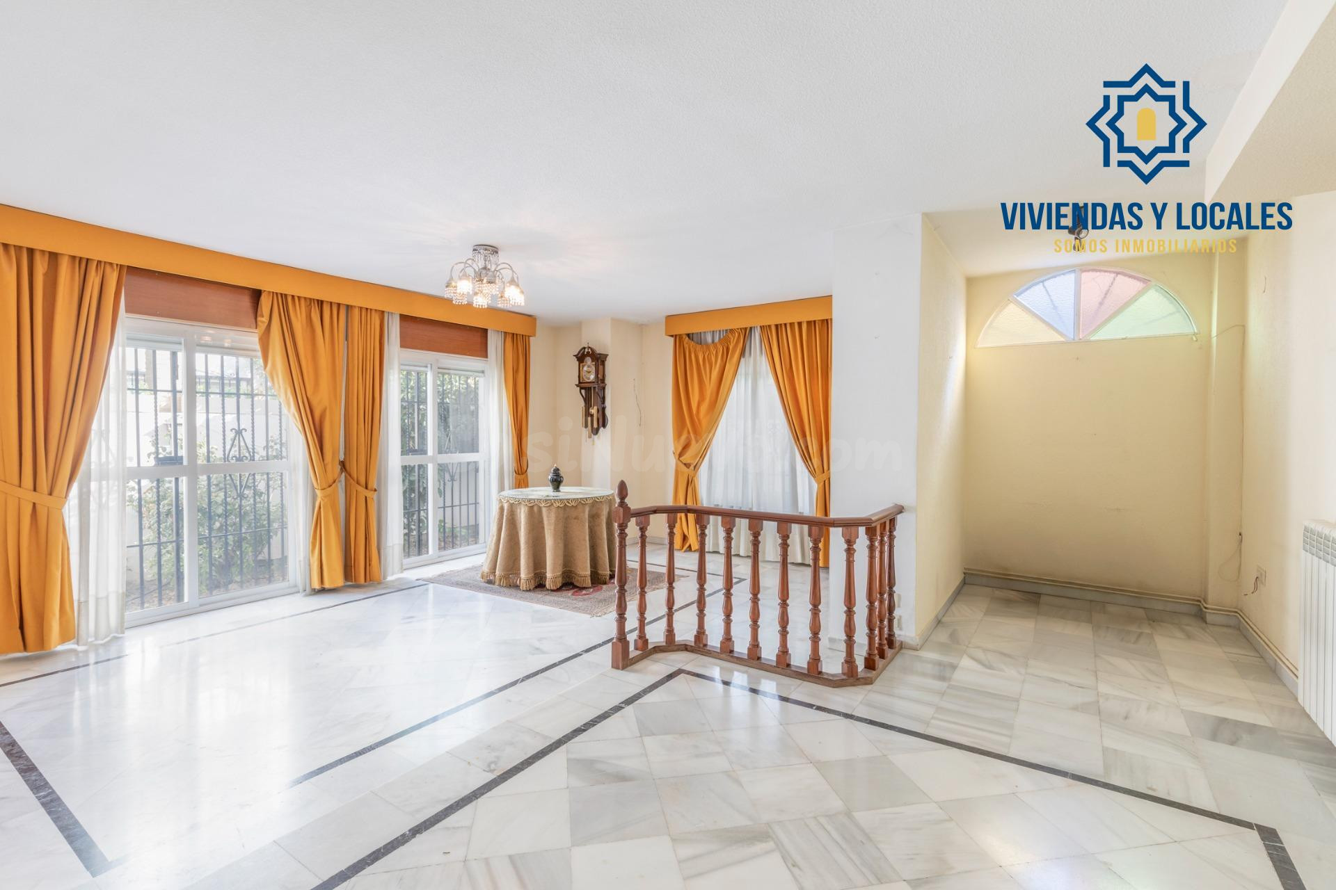 Exclusiva vivienda con piscina en la zona del Serrallo con p - foto 5