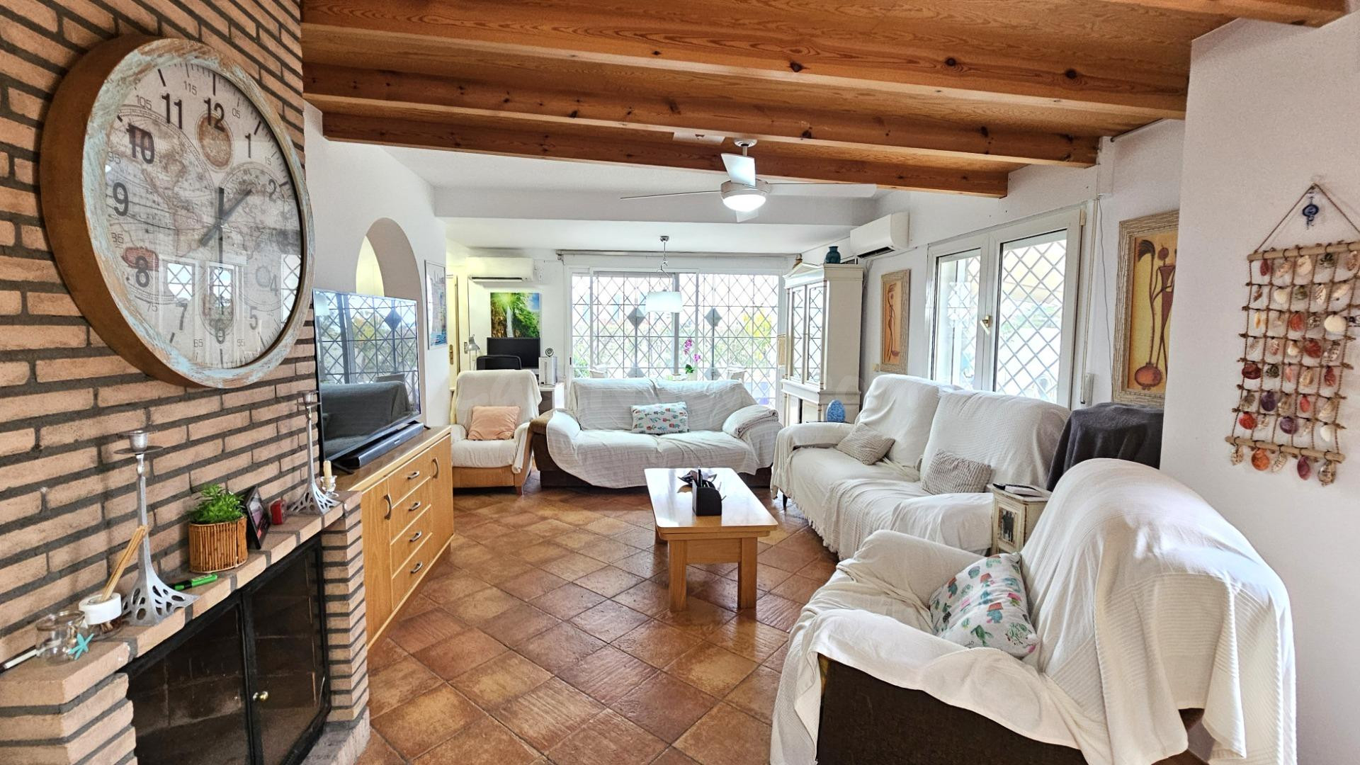 CHALET EN LA MANGA (VENEZIOLA) - foto 2