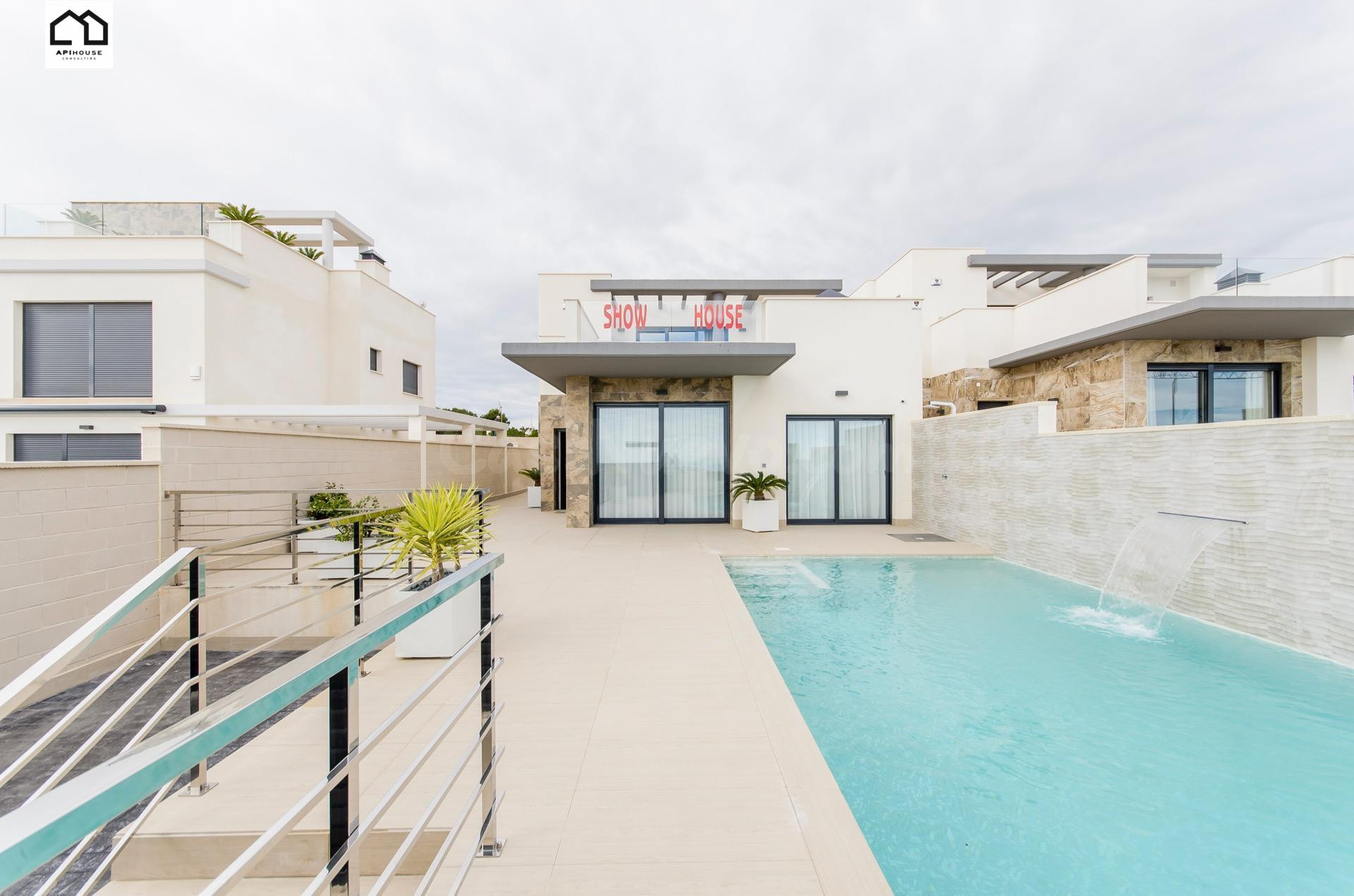 APIHOUSE VENDE LUJOSAS VILLAS EN RESIDENCIAL DE OBRA NUEVA D - foto 3