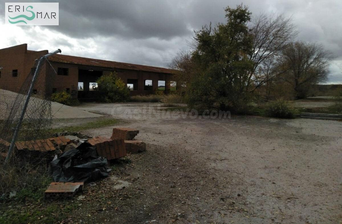 TERRENO INDUSTRIAL EN VENTA EN NUMANCIA DE LA SAGRA - foto 2