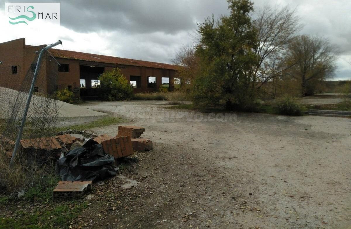 TERRENO INDUSTRIAL EN VENTA EN NUMANCIA DE LA SAGRA - foto 3