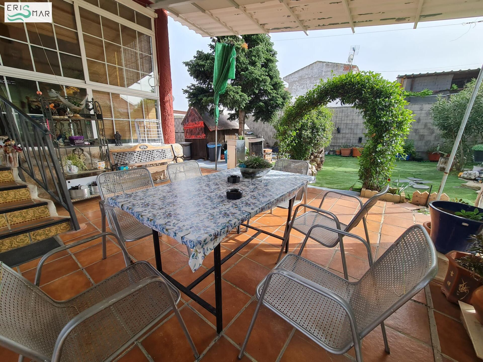 CHALET EN VENTA EN YUNCOS