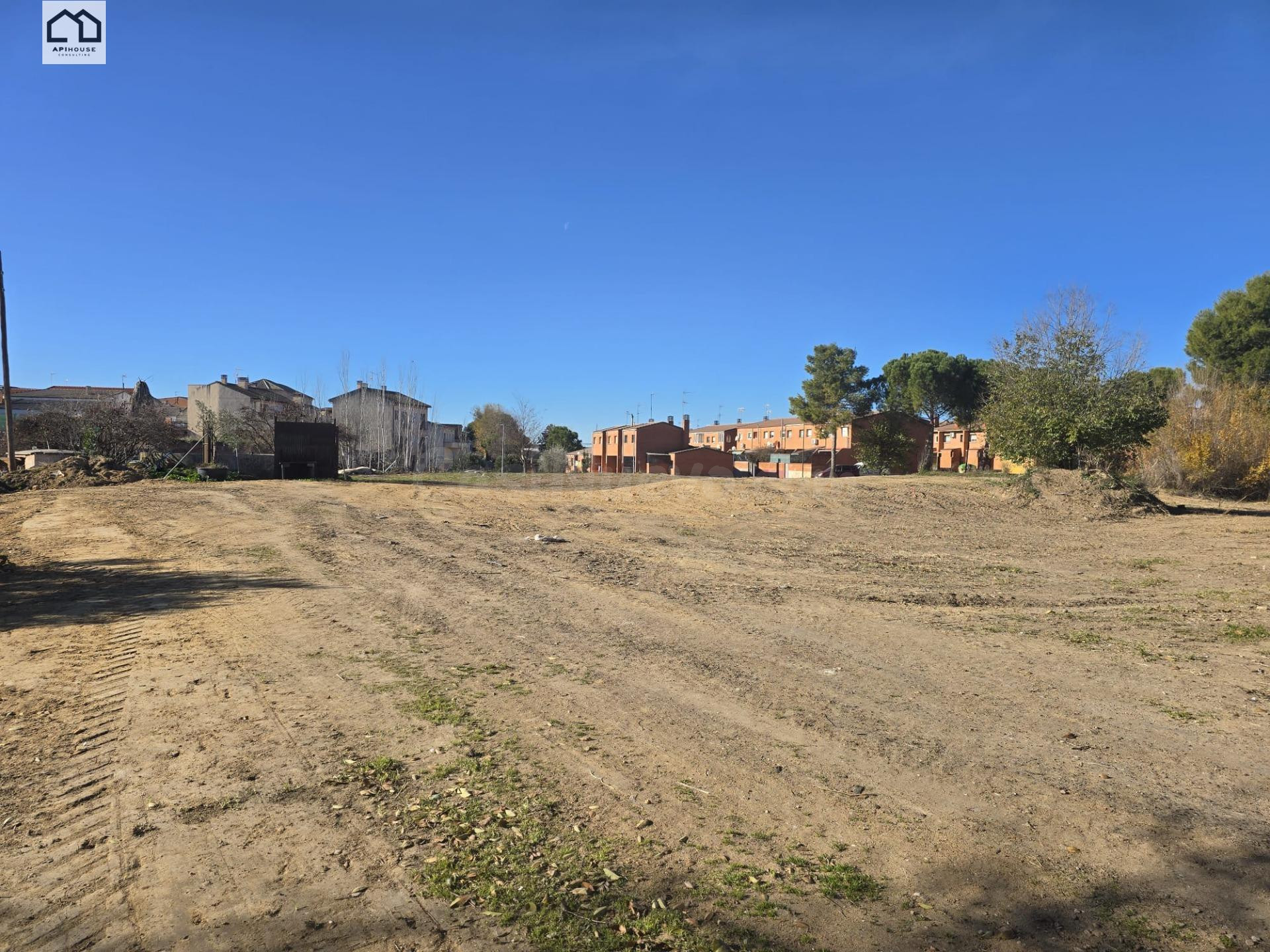 APIHOUSE VENDE TERRENO URBANO DE 6.000 METROS EN SANTA OLALL - foto 4