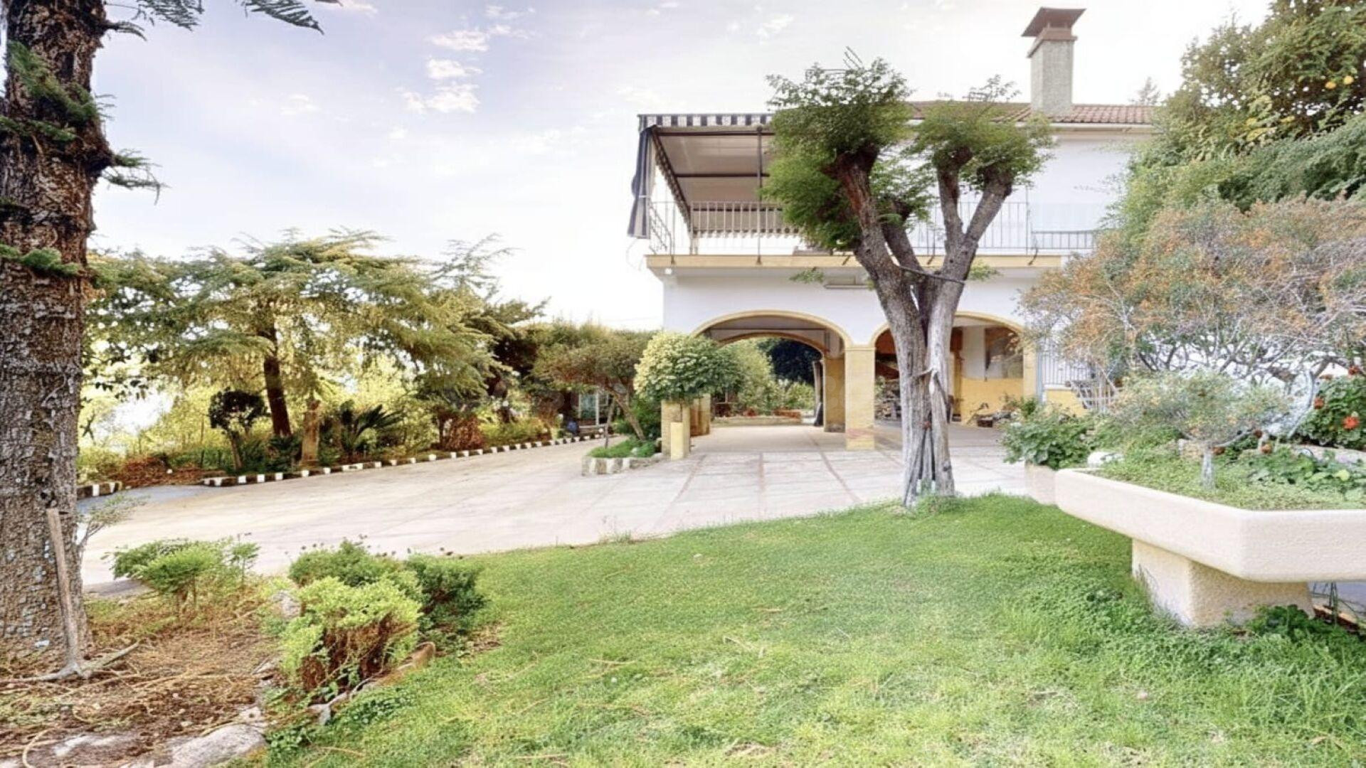 Chalet en El Brillante " Ubicación exclusiva"