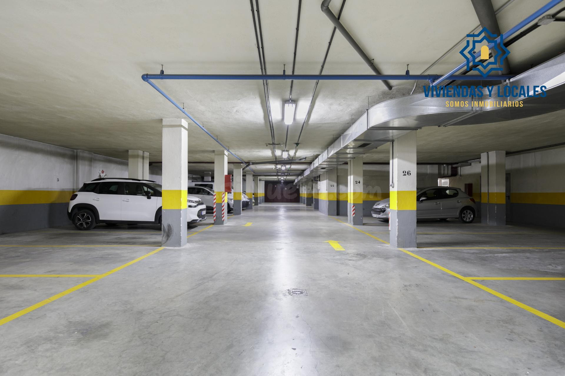 Garaje en Albolote de 158 metros útiles!