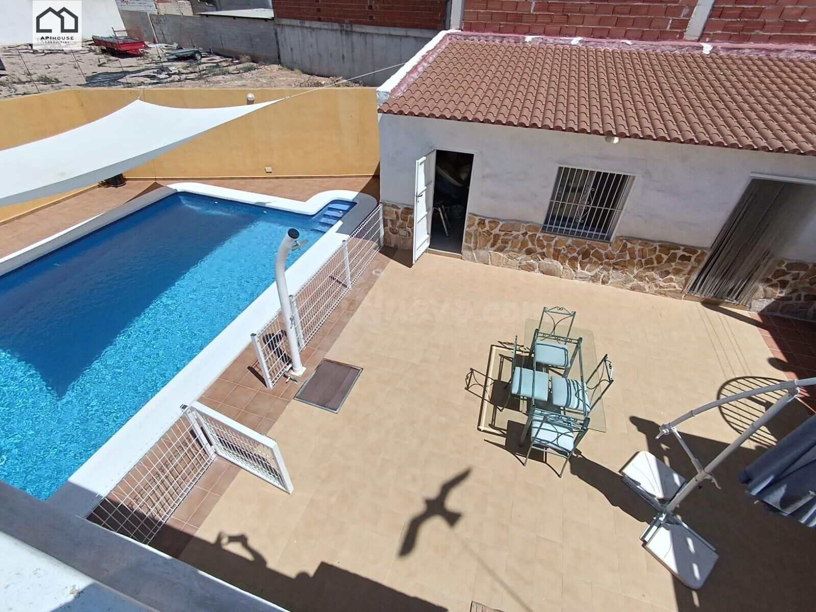 APIHOUSE VENDE CASA INDEPENDIENTE EN LOS MONTESINOS. PRECIO 