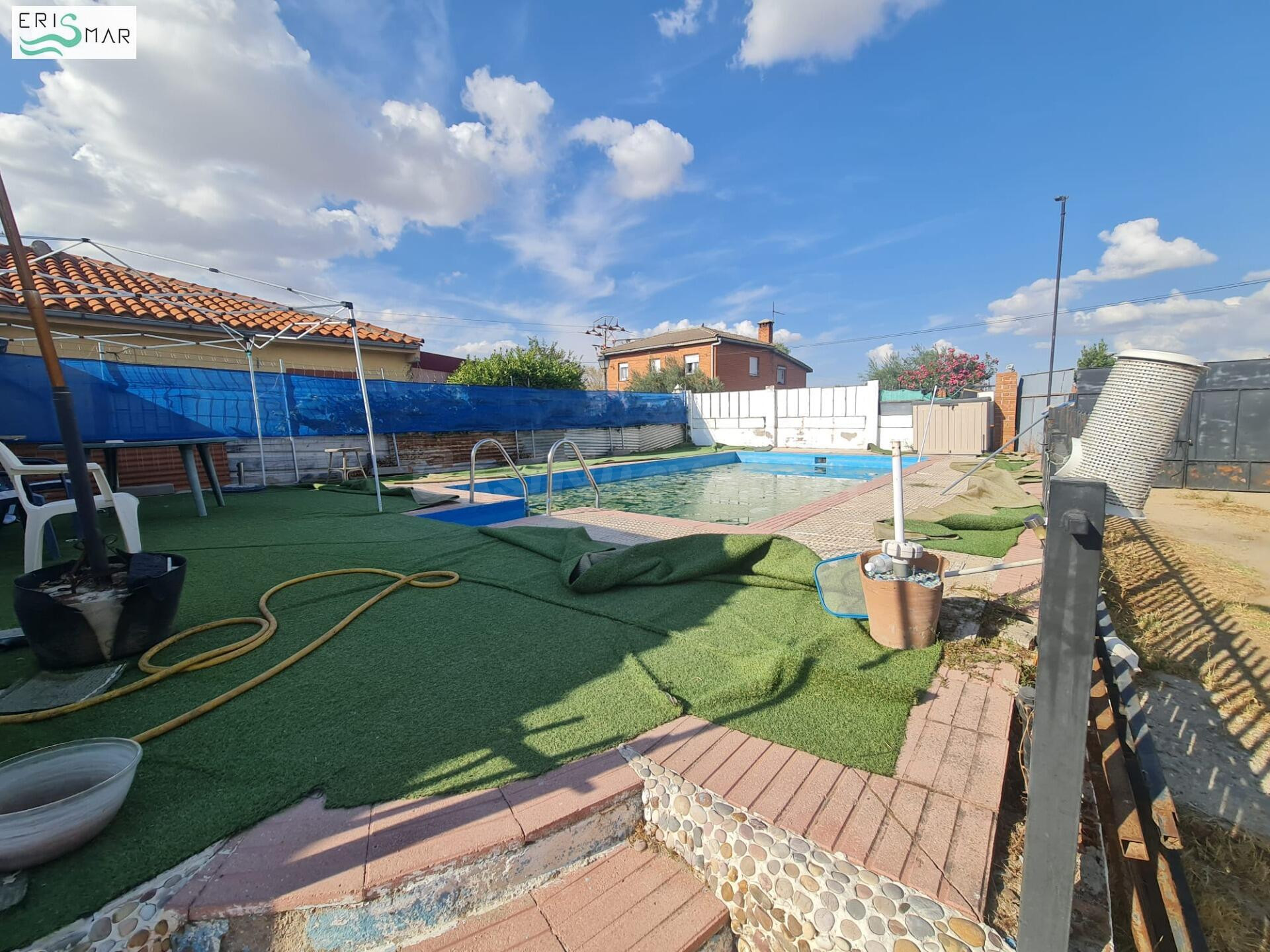 CHALET CON PARCELA EN VENTA EN YUNCOS – URBANIZACIÓN LA CHAR - foto 4