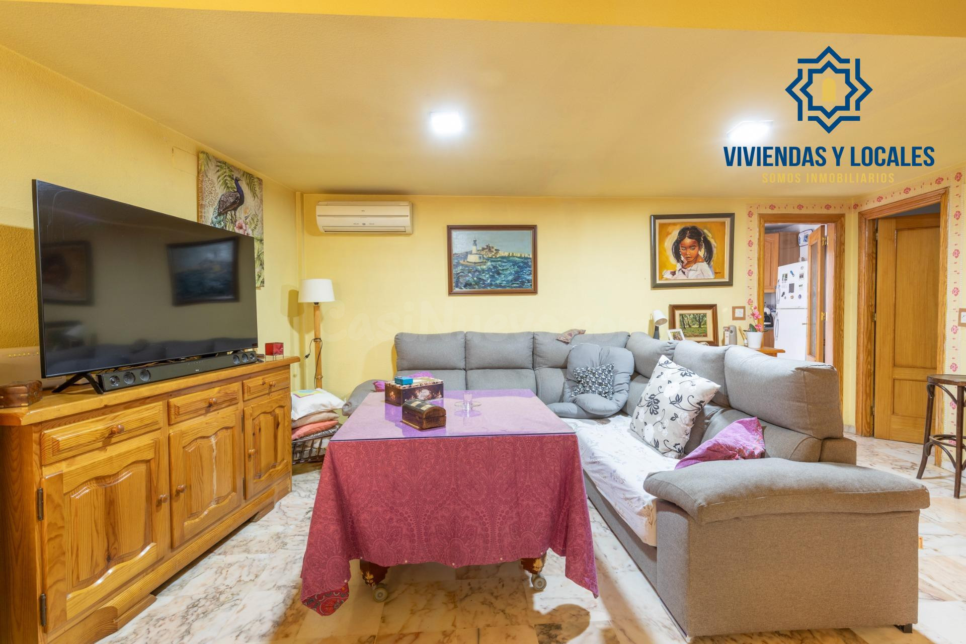 Vivienda unifamiliar adosada junto a polideportivo de Gójar - foto 4